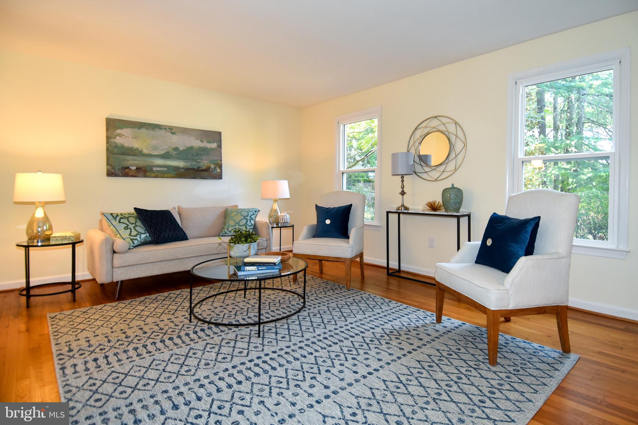 WHITE OAKS - Residential