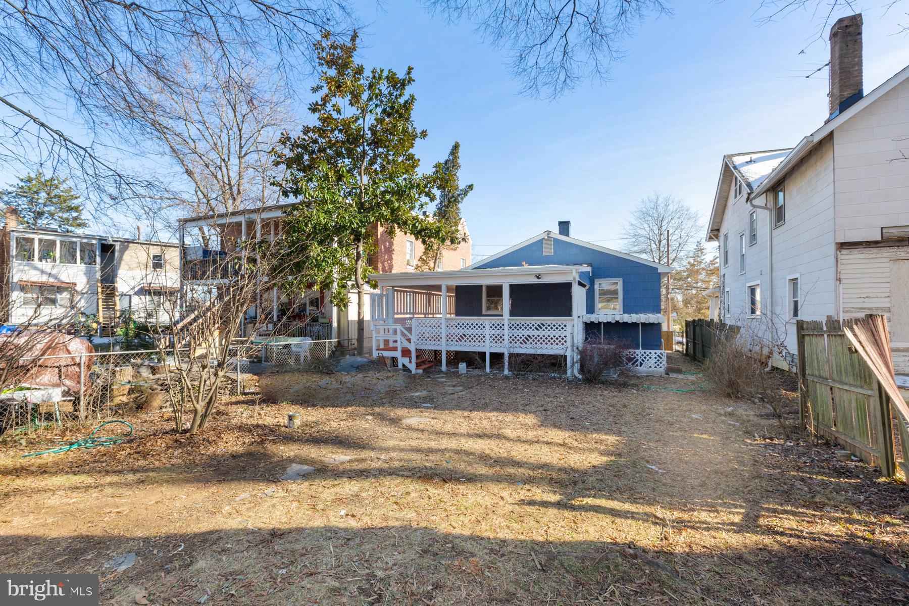 BRENTWOOD - Residential