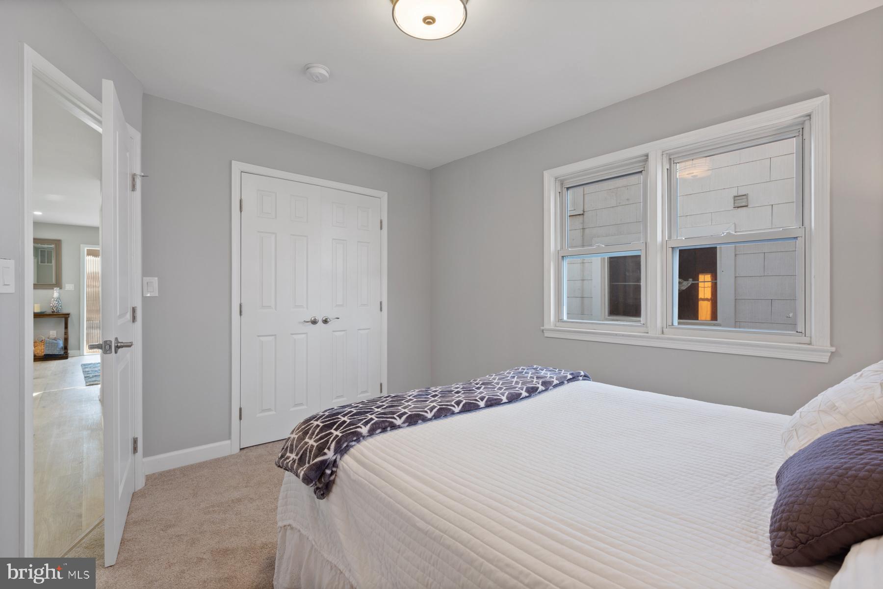 BRENTWOOD - Residential