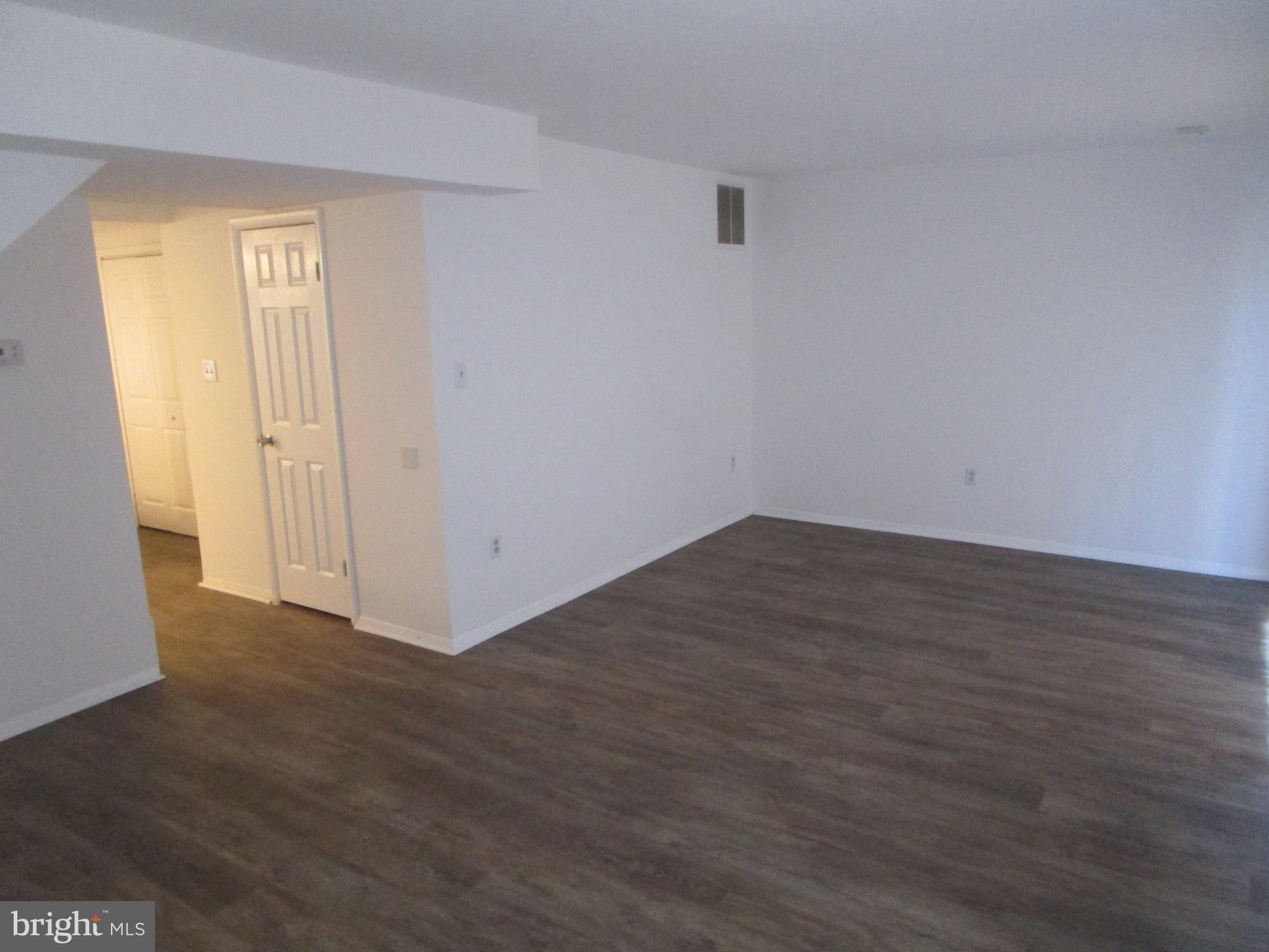 CIPRIANO WOODS - Residential