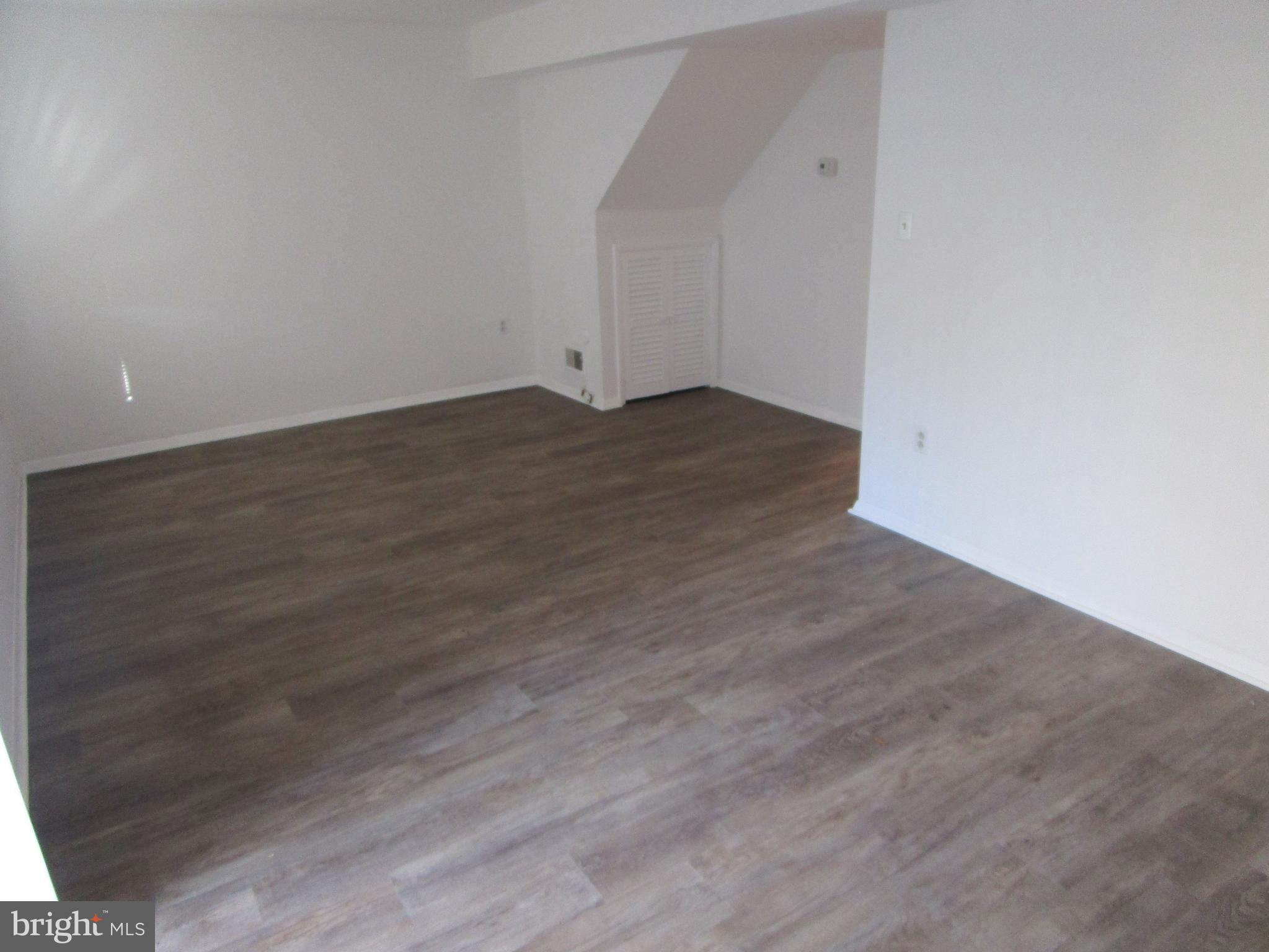 CIPRIANO WOODS - Residential