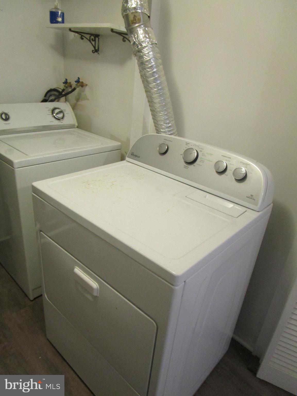 CIPRIANO WOODS - Residential