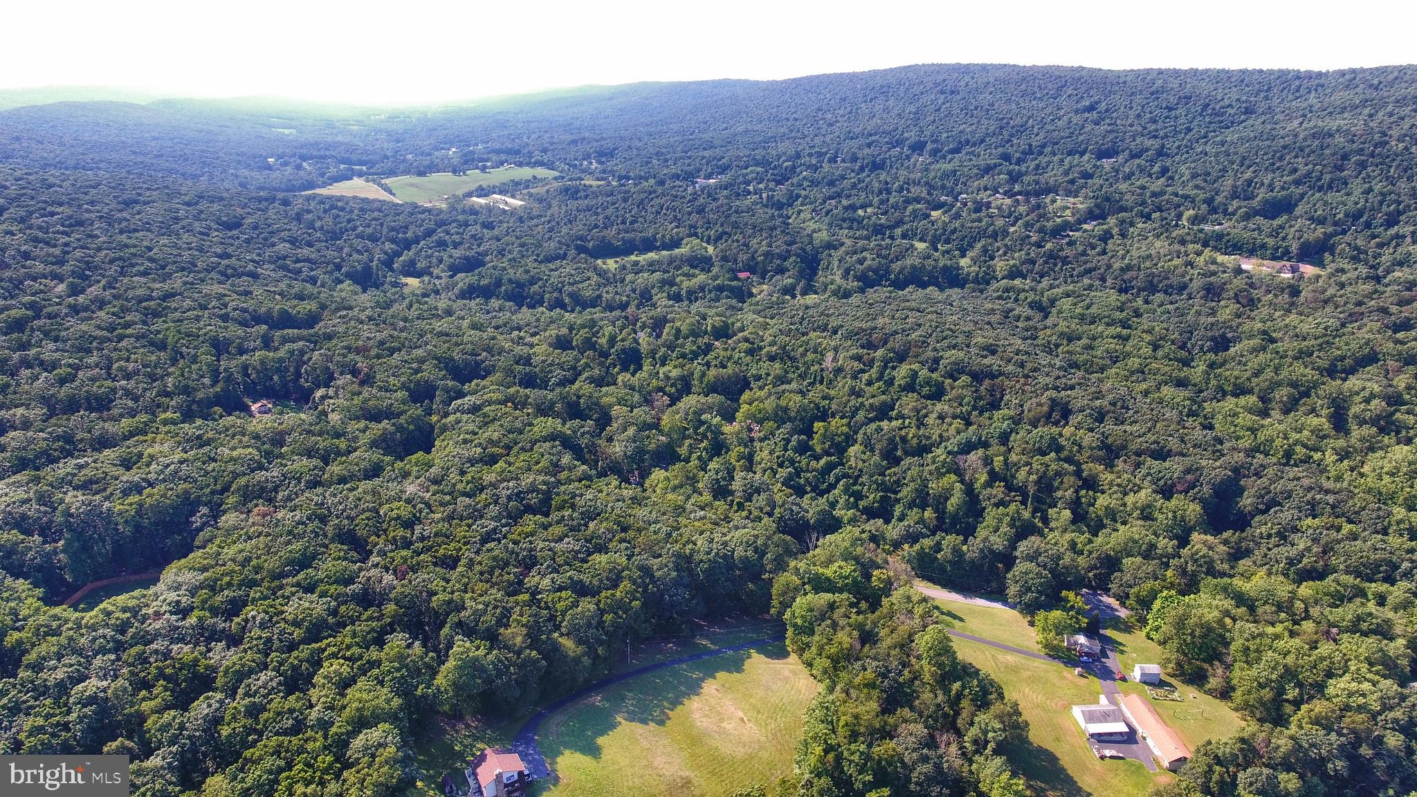 ROCKVILLE ESTATES - Land