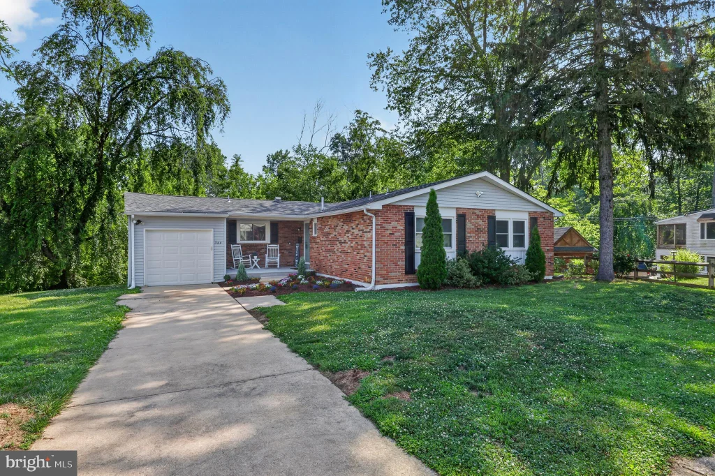 344 N Dillwyn Road, Newark, DE 19711