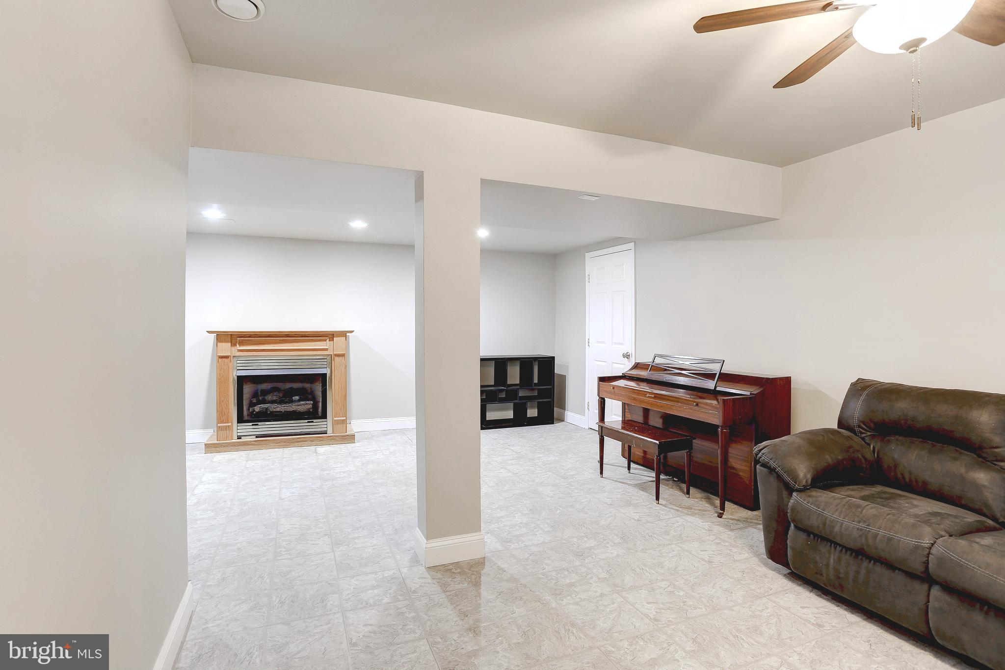 DRUM POINT - Residential