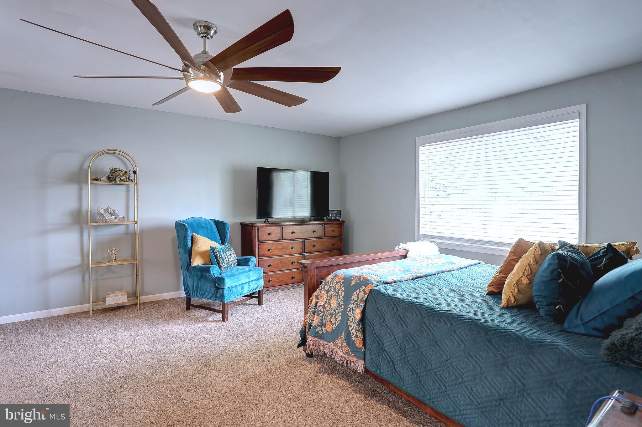 DRUM POINT - Residential