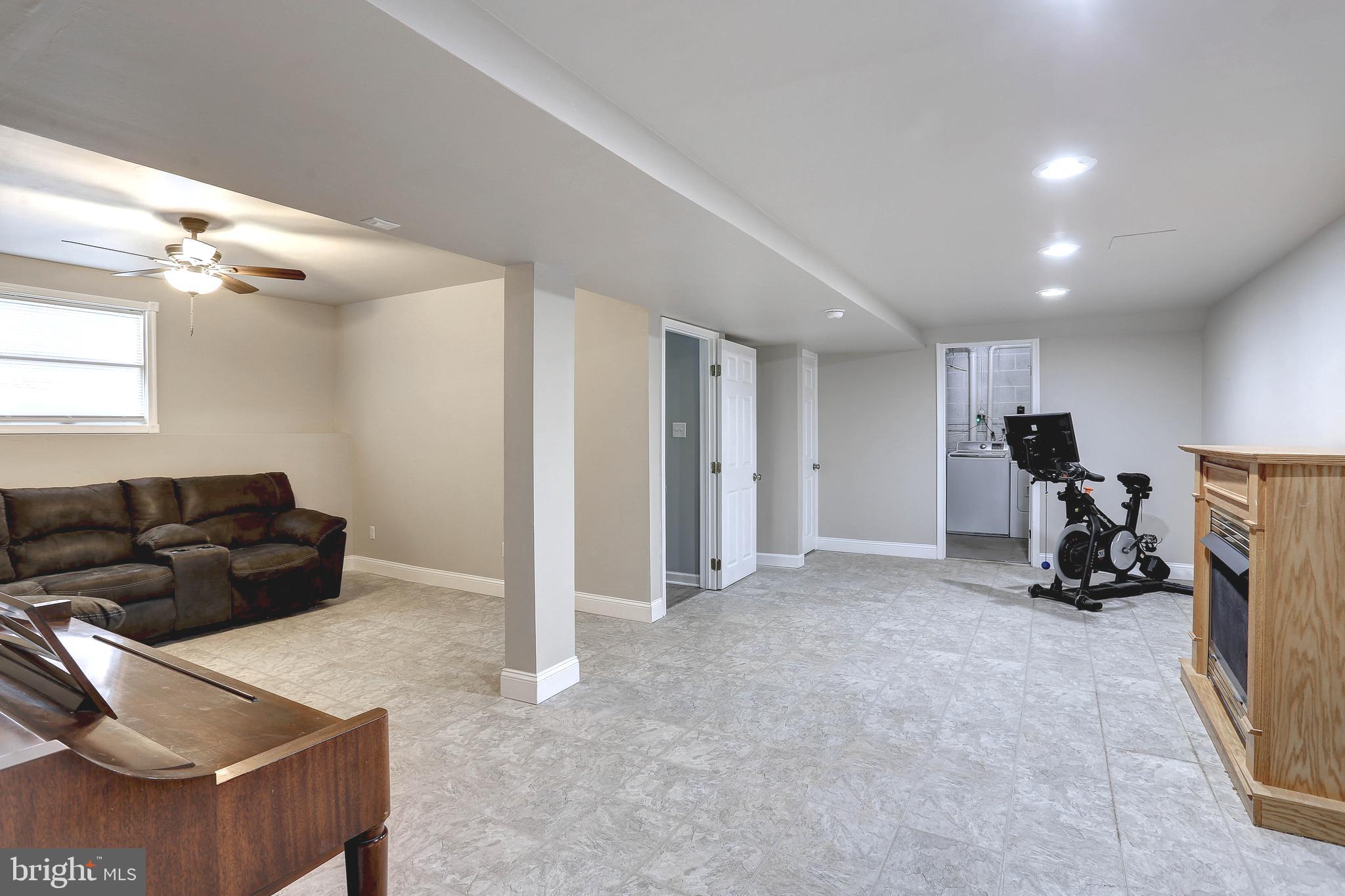 DRUM POINT - Residential