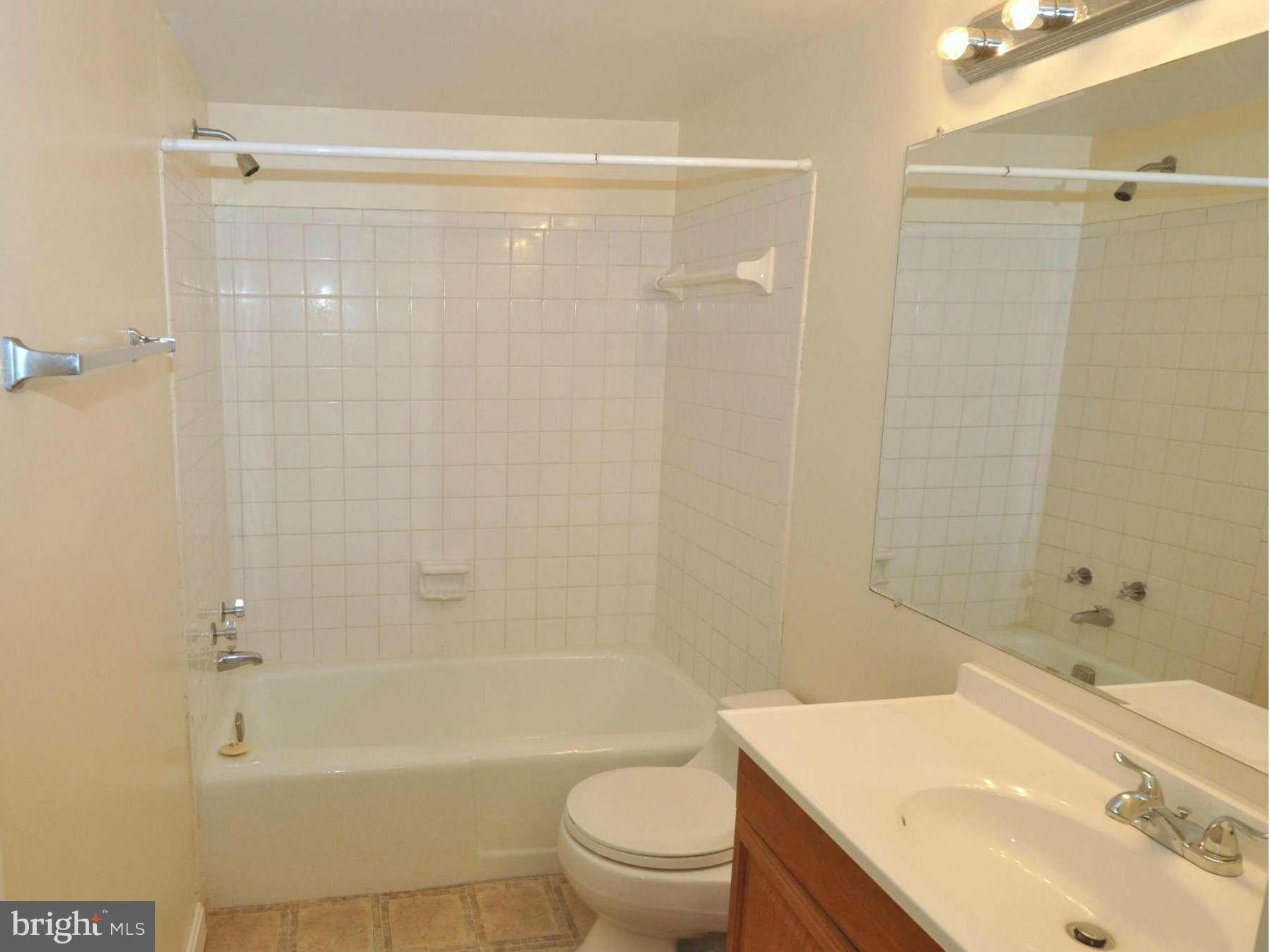 NORTHGATE - Residential Lease