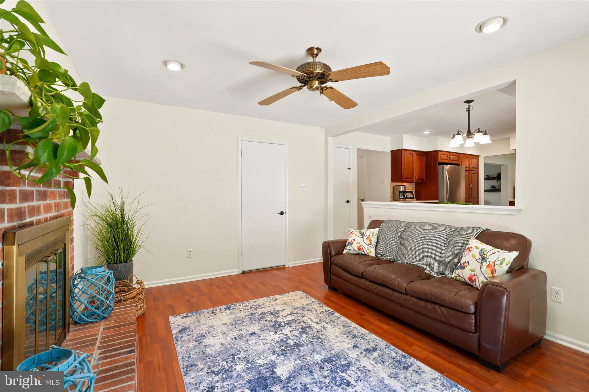 482 CHESWYCK DRIVE