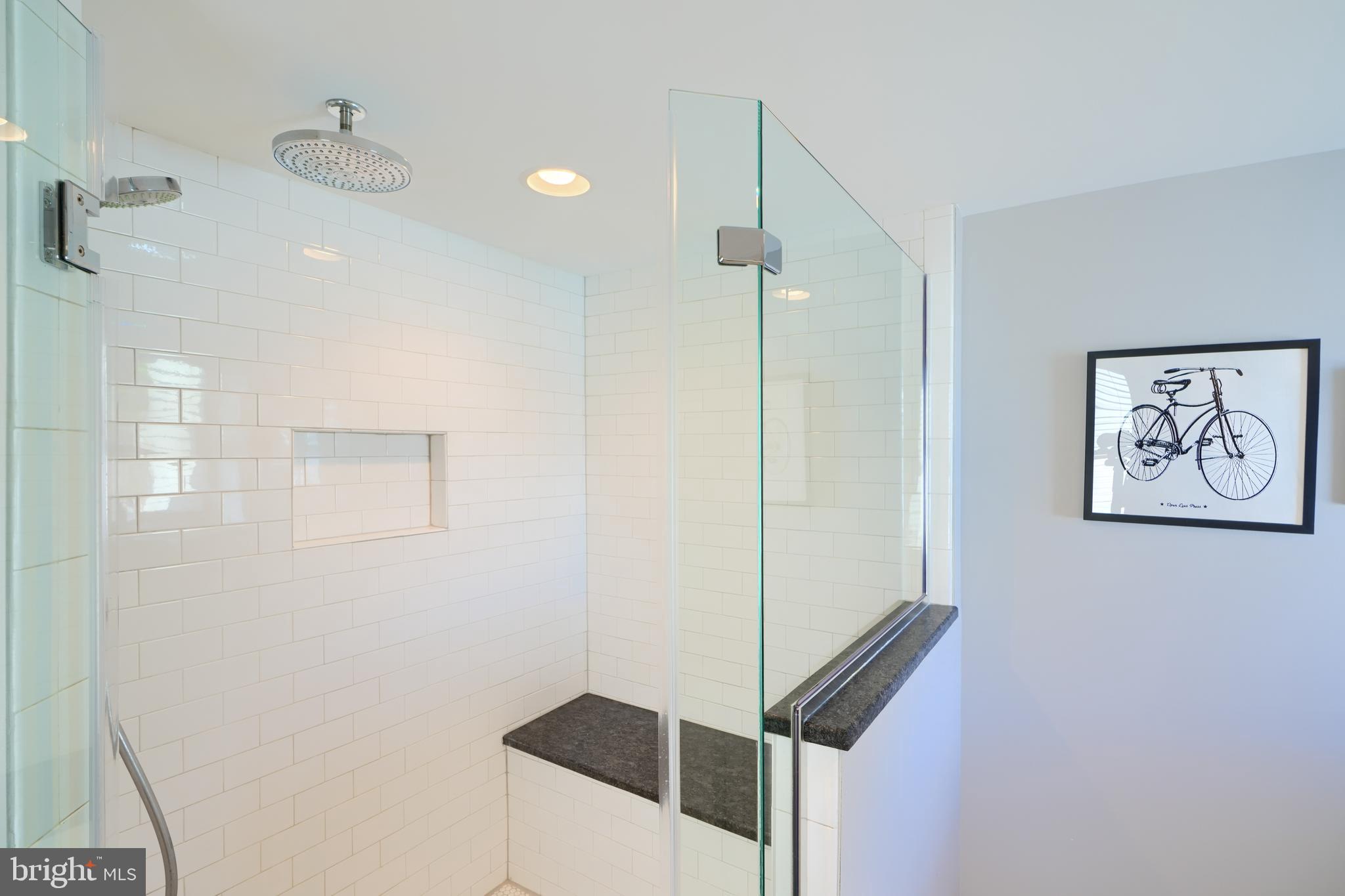 BUTCHERS HILL - Residential