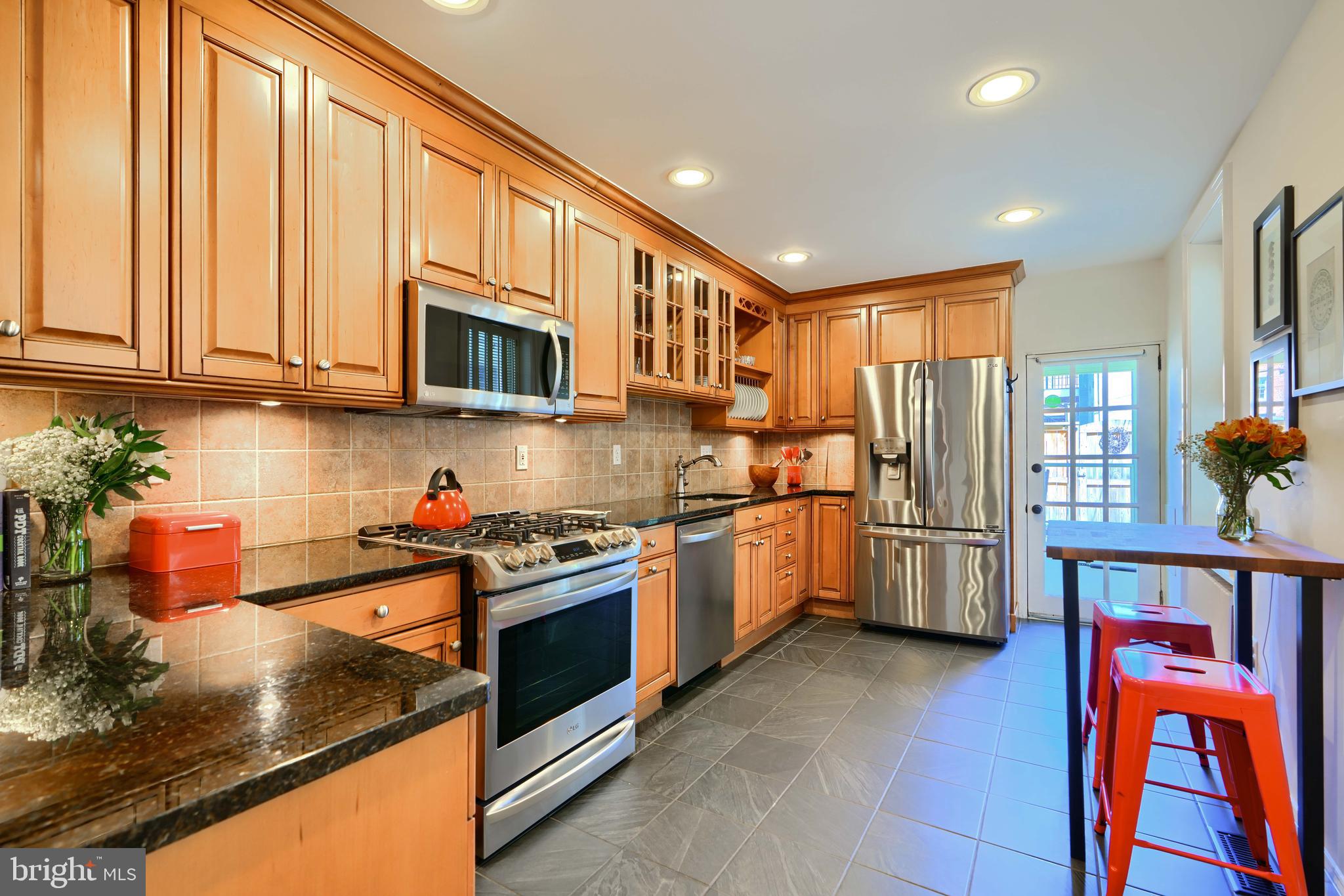 BUTCHERS HILL - Residential