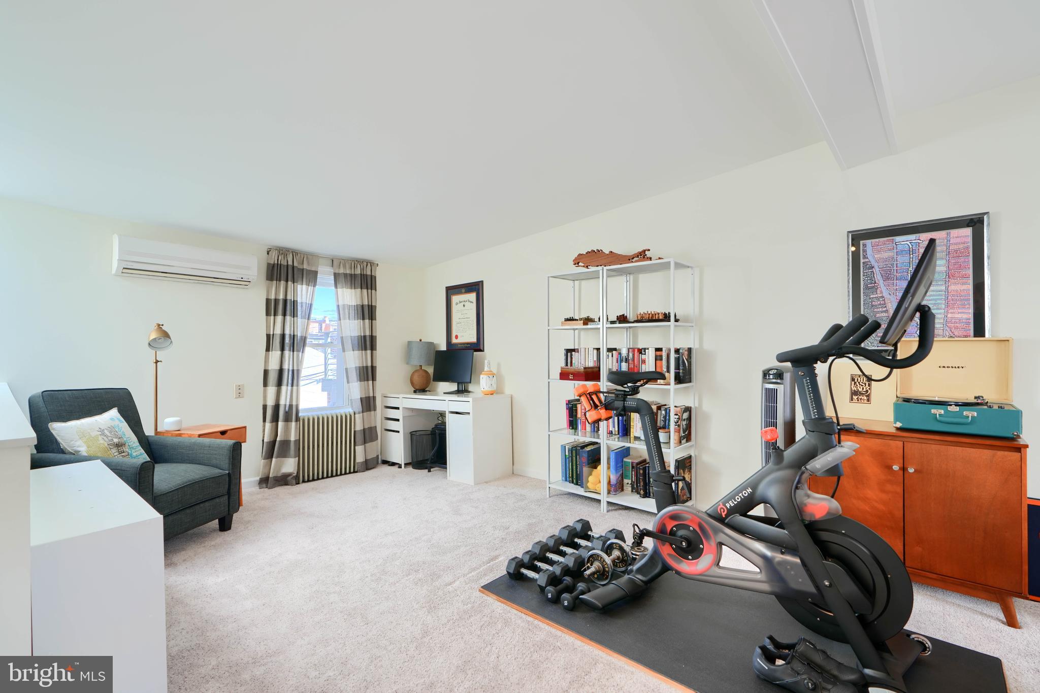 BUTCHERS HILL - Residential