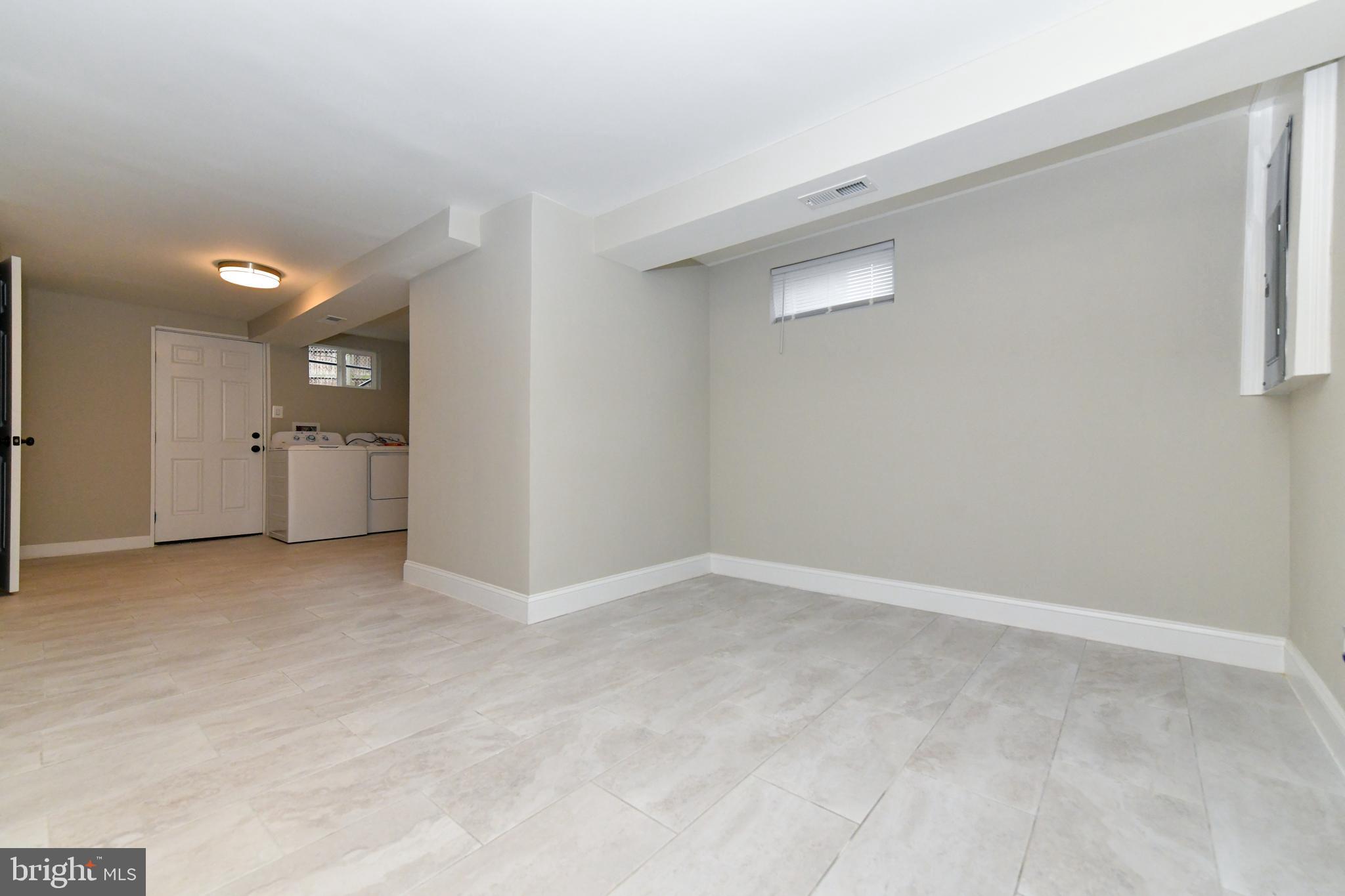 HILLCREST HEIGHTS - Residential