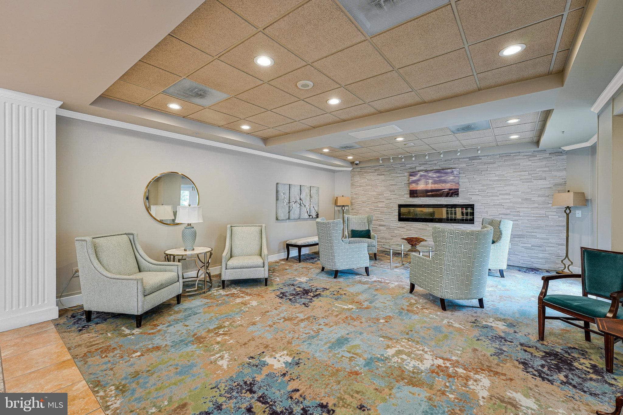 LANSDOWNE - Residential