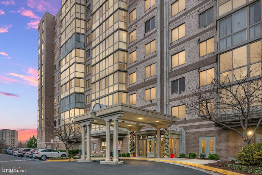 Rarely available 2-bed, 2-bath condo with bonus den in the sought-after Lansdowne Woods 55+ community. Located in the desirable Riverview building. The open floor plan seamlessly integrates the living and dining areas creating an inviting space for relaxation and entertainment. One of the highlights of this condo is the extra-large glass-enclosed 31-foot balcony with ceramic tile flooring providing breathtaking views of the Blue Ridge and the Lansdowne Golf Course. Floor-to-ceiling windows flood the interior space with natural light. The luxurious primary suite boasts plush carpeting, direct balcony access, a generous walk-in closet, and an en suite bathroom featuring a walk-in shower and a separate tub. The second bedroom is equally inviting and served by a well-appointed hall full bath. The kitchen has New Flooring, New Countertops and is equipped with sleek modern appliances. This unit comes with all the essentials: washer and dryer, dishwasher, microwave, and more. Storage space and Garage space #14 included. Entry light and dining light do not convey.
Residents of Lansdowne Woods will also enjoy 24/7 gated entry. 50,000-square foot multilevel clubhouse and Fitness center, including instructor-led exercise classes, billiards room, hair salon, rooftop tennis and pickleball courts, onsite restaurant, hot tub, walking trails, Arts and crafts room for painting, pottery-making with on-site kiln, and woodworking, theatre, hair and nail salon, library, meeting rooms and an Interfaith Chapel.
18-hole golf course designed by Robert Trent Jones, accessible via the adjacent Lansdowne Resort