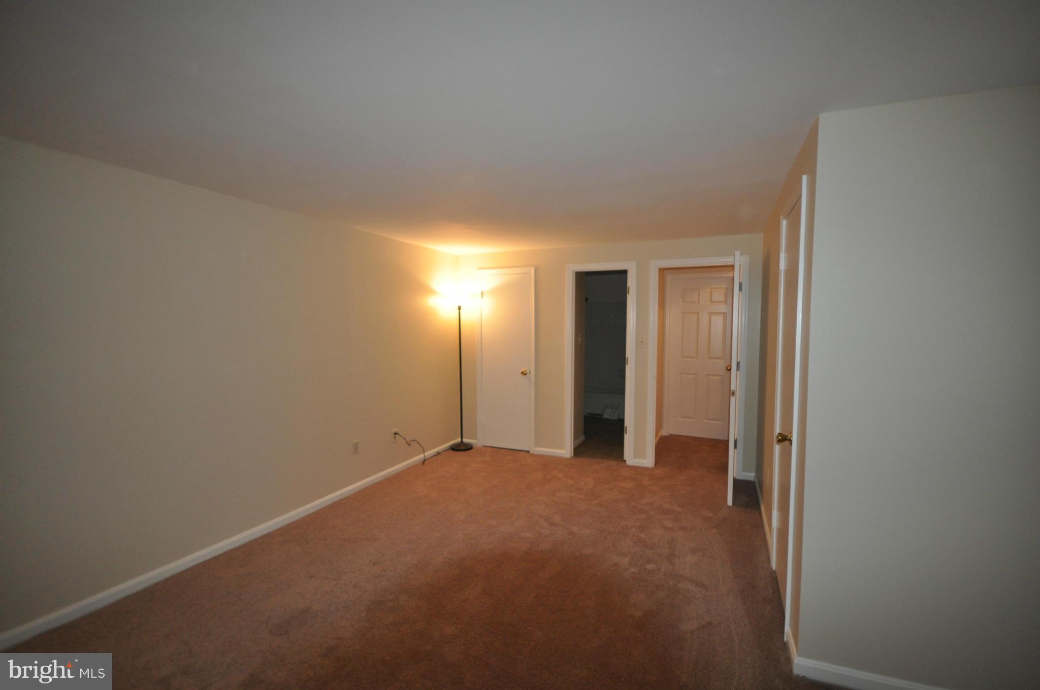 VALLEIGH - Residential Lease