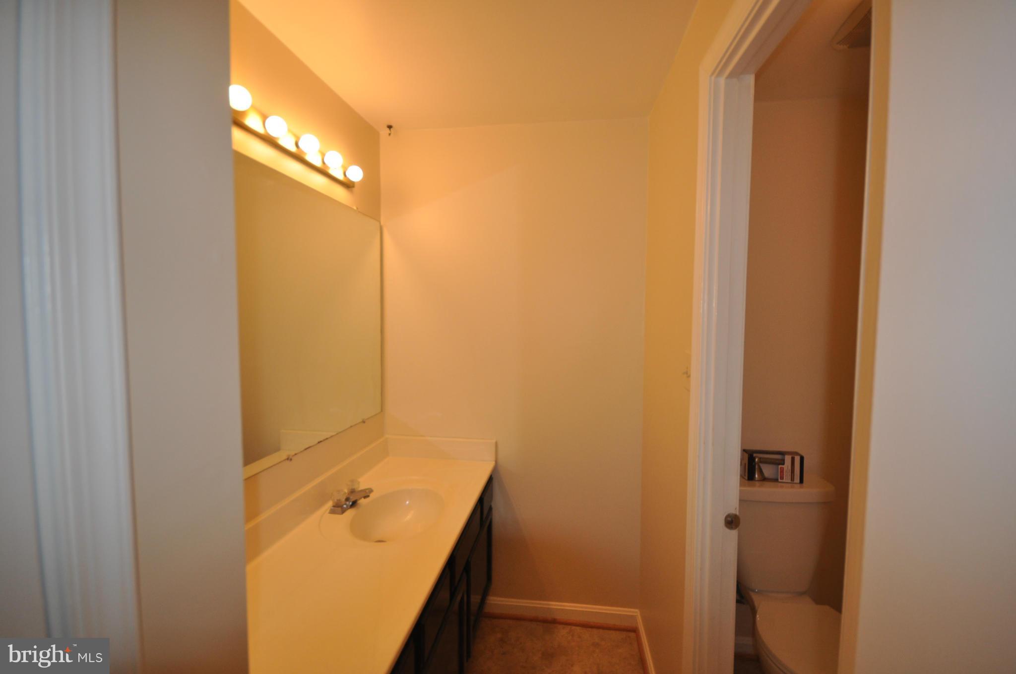 VALLEIGH - Residential Lease