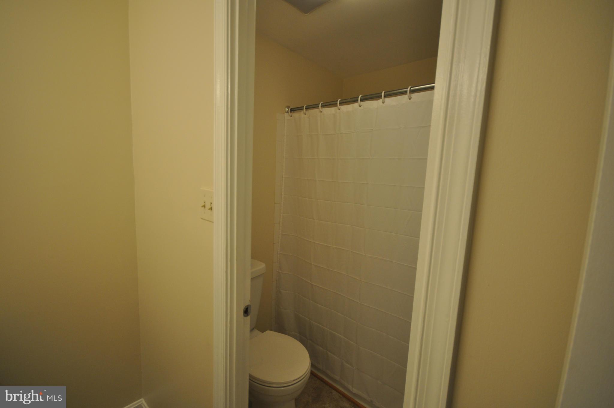 VALLEIGH - Residential Lease