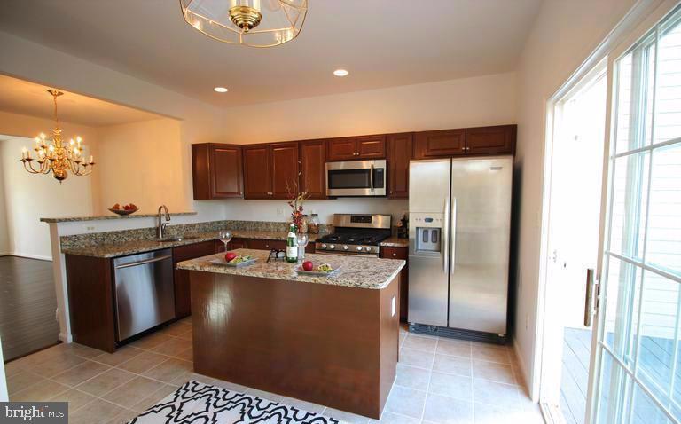 CAMPBELLS TRACE - Residential Lease