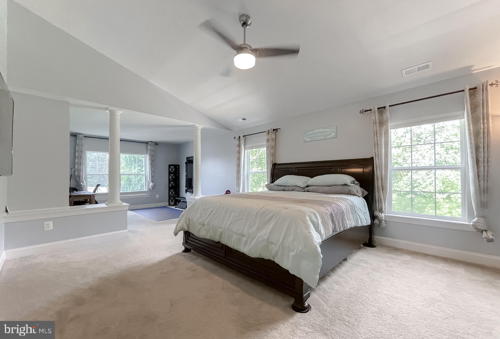 LEONARDS GRANT - Residential