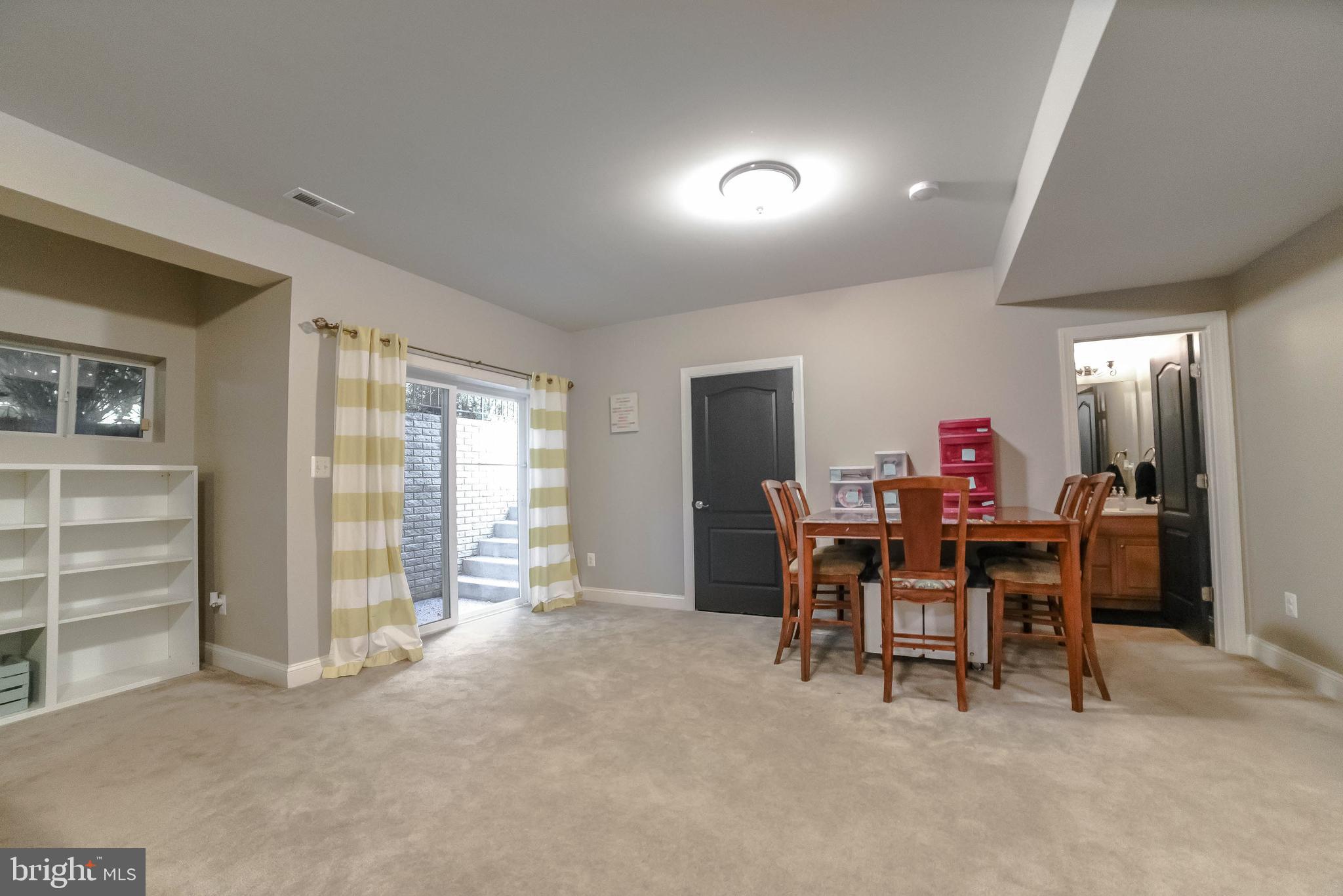 LEONARDS GRANT - Residential