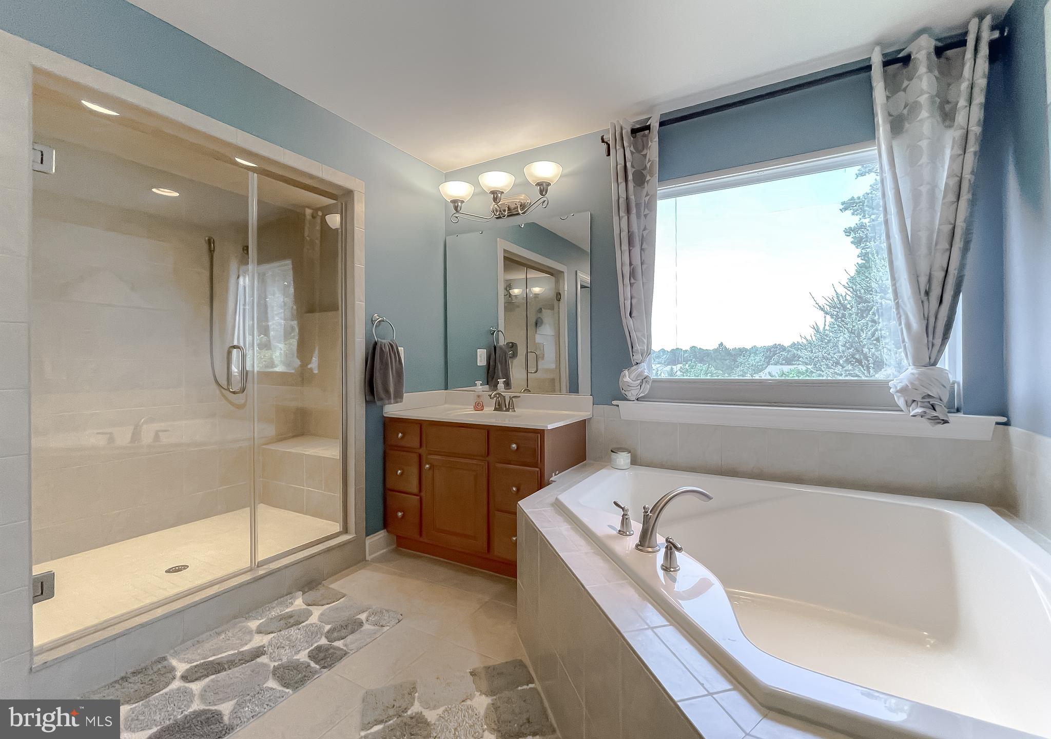 LEONARDS GRANT - Residential