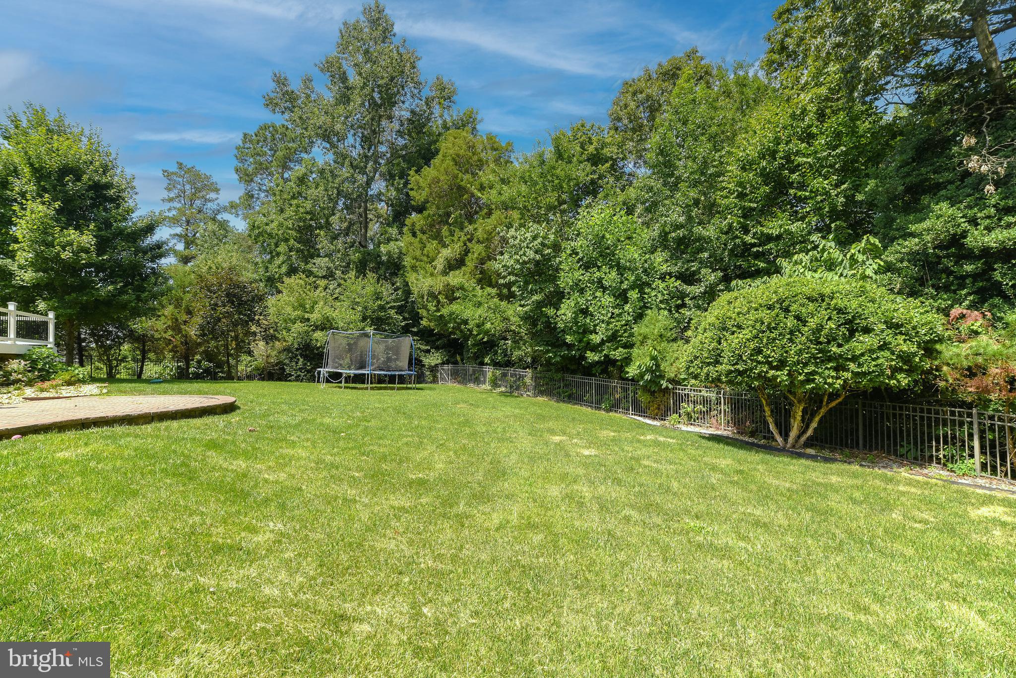 LEONARDS GRANT - Residential