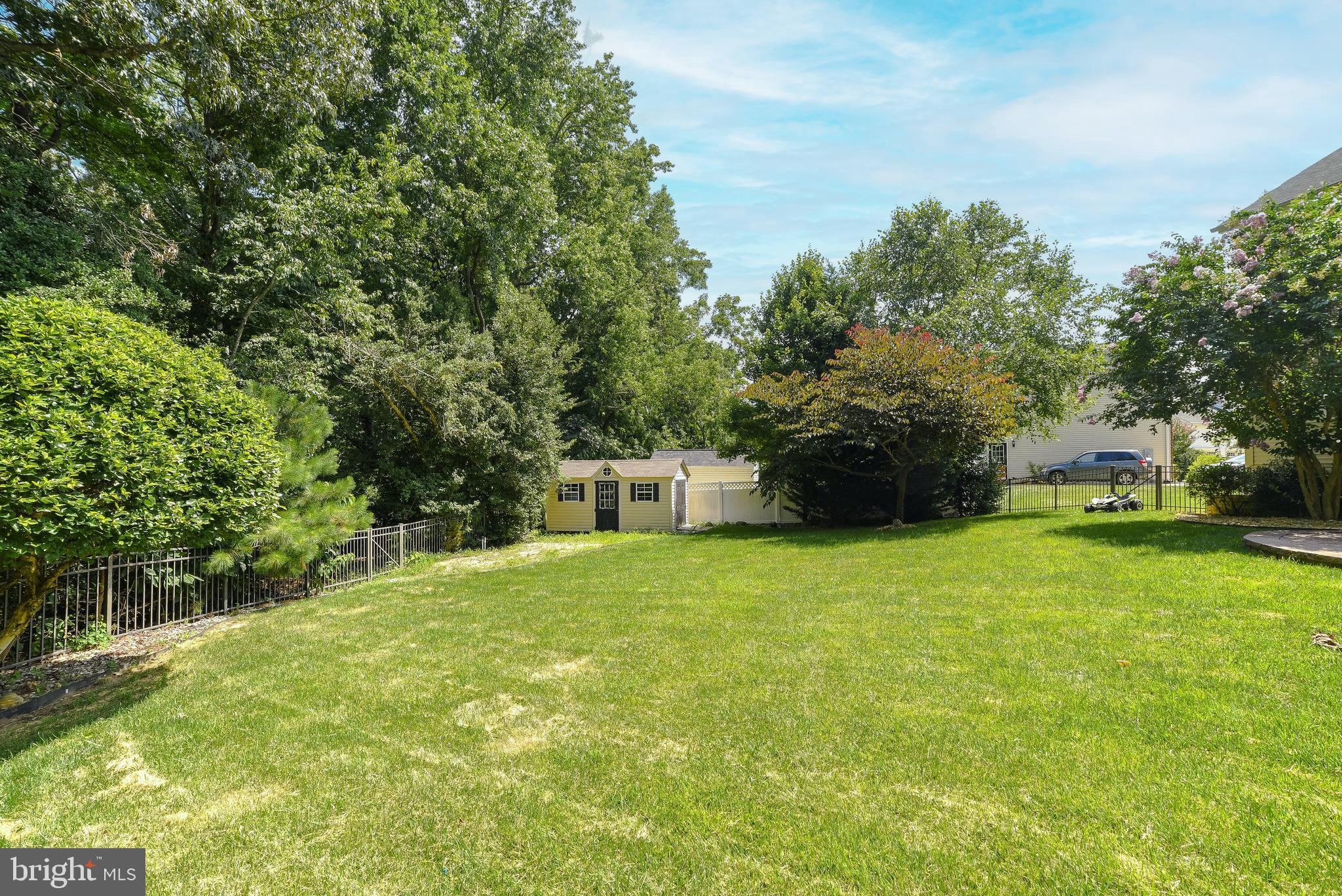 LEONARDS GRANT - Residential