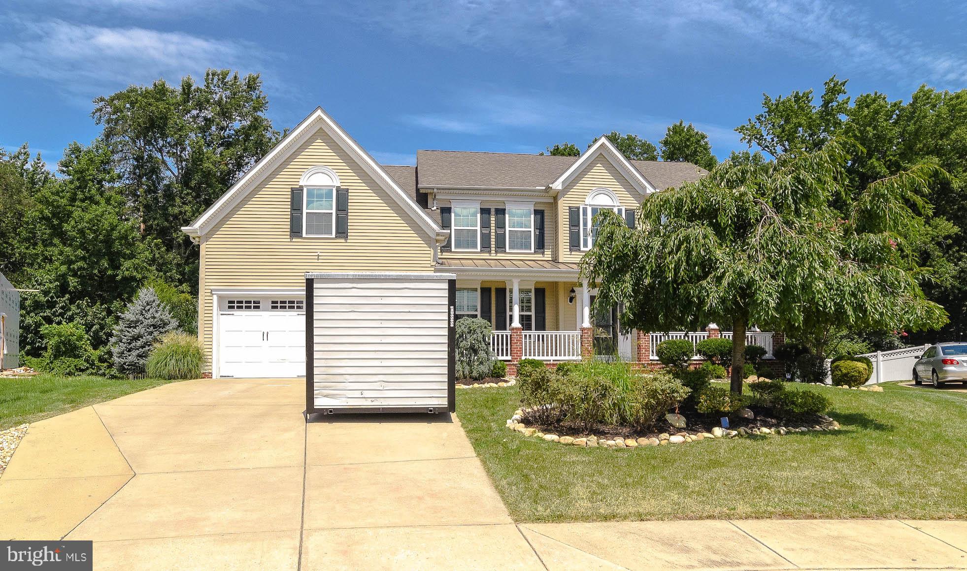 LEONARDS GRANT - Residential