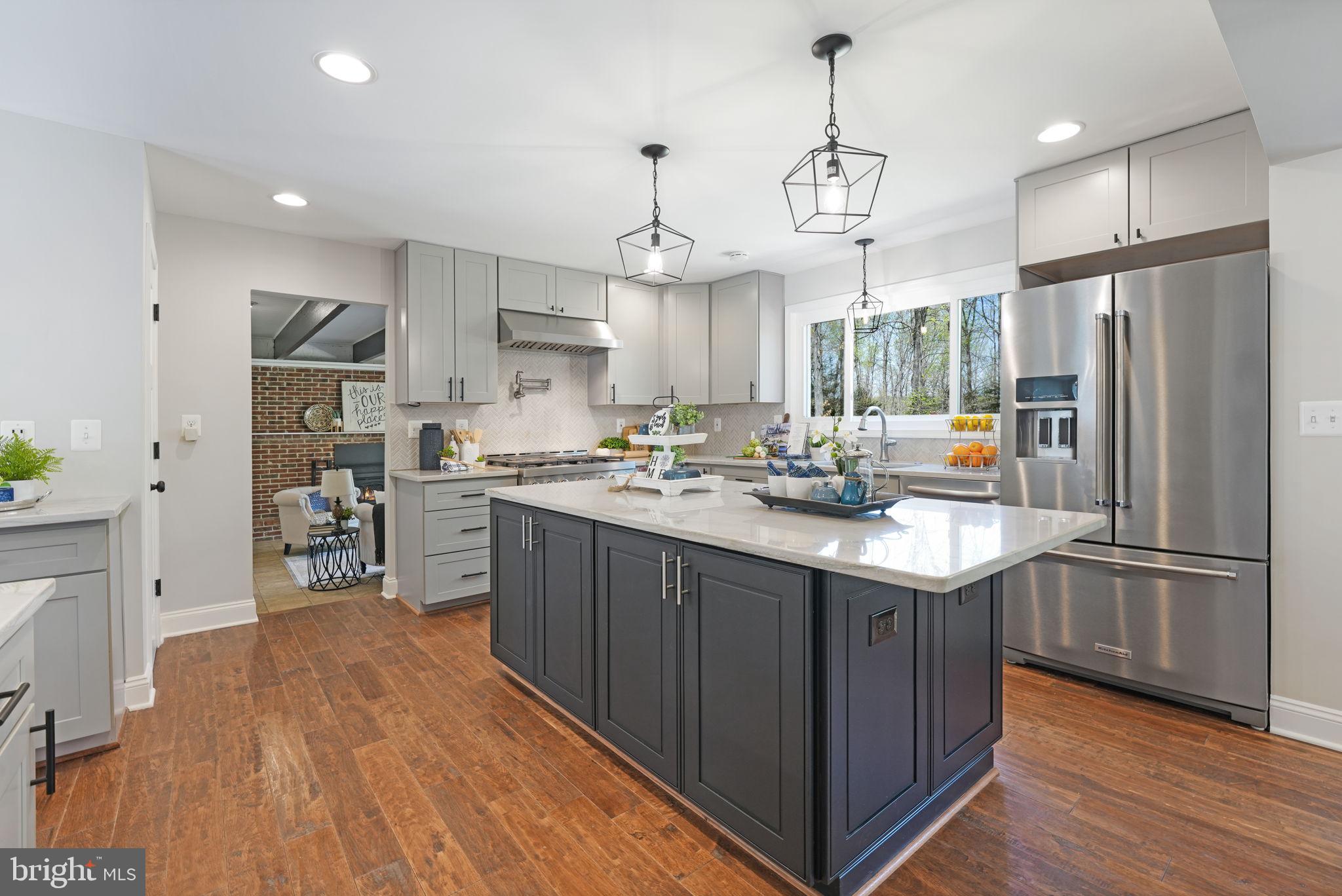 NOBLE ESTATES - Residential