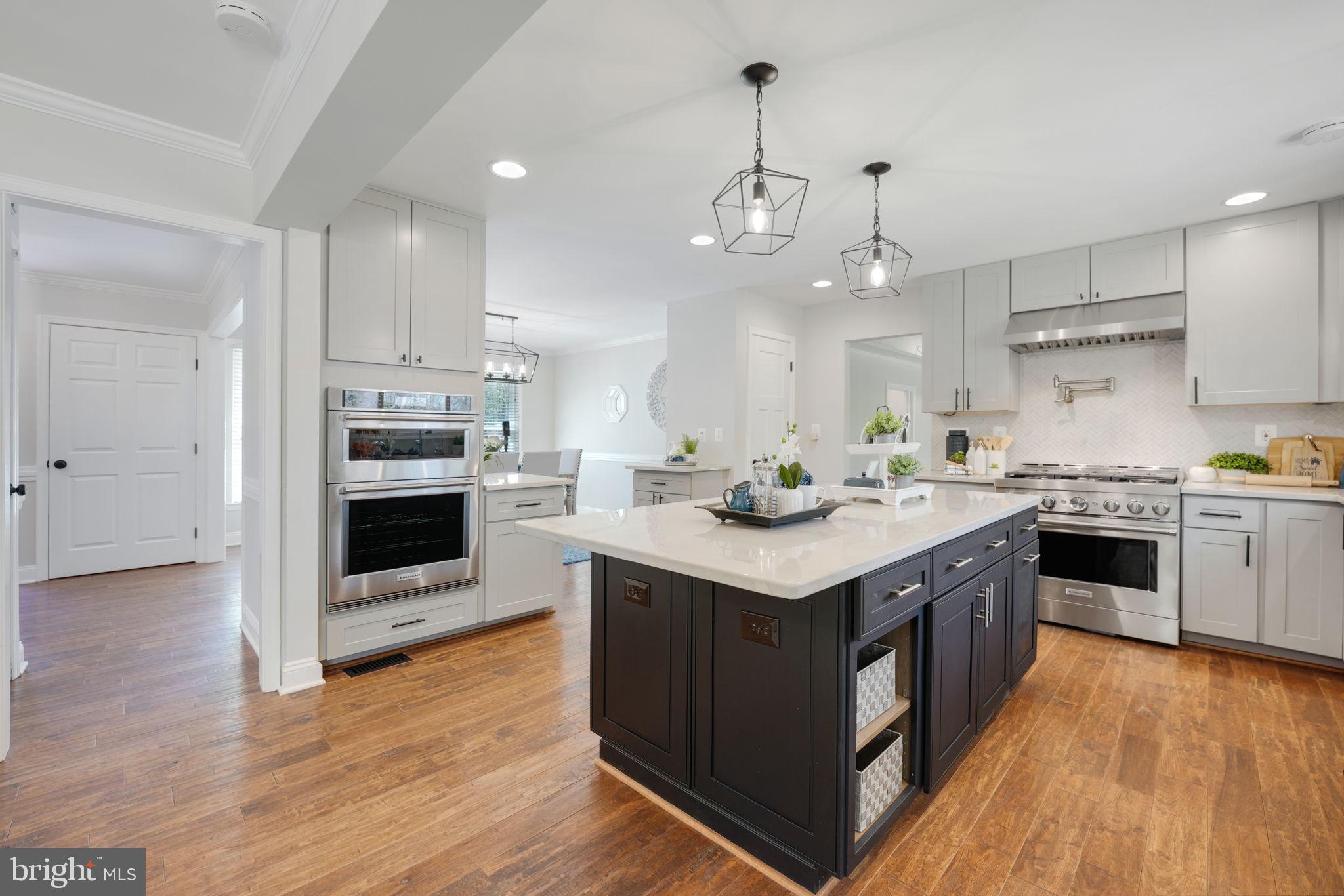 NOBLE ESTATES - Residential