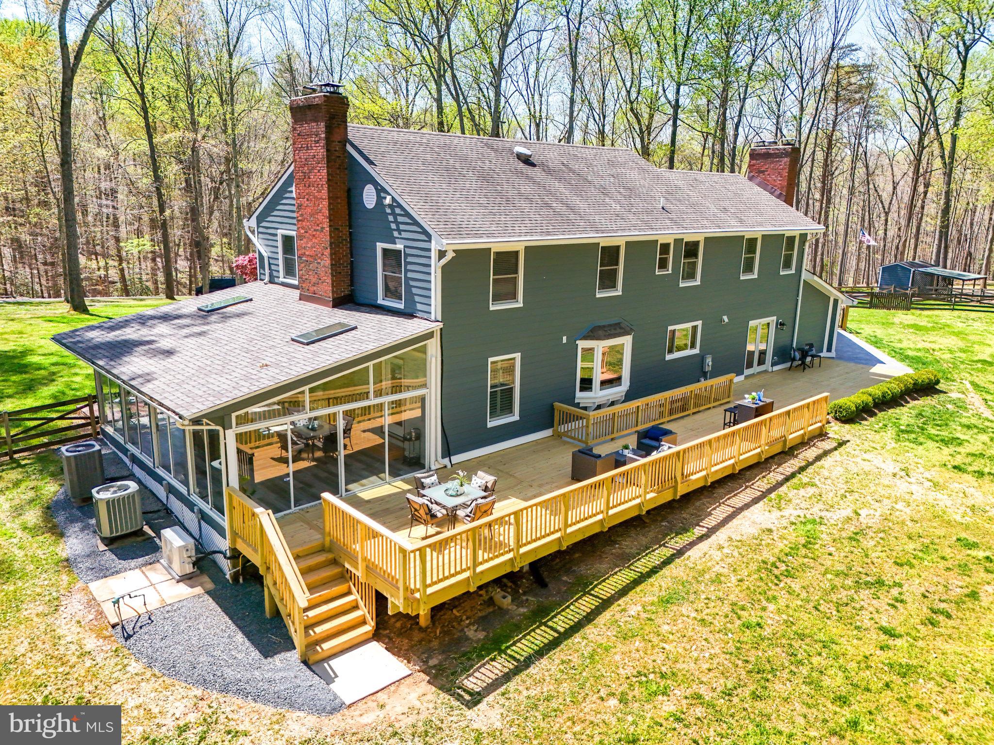 NOBLE ESTATES - Residential