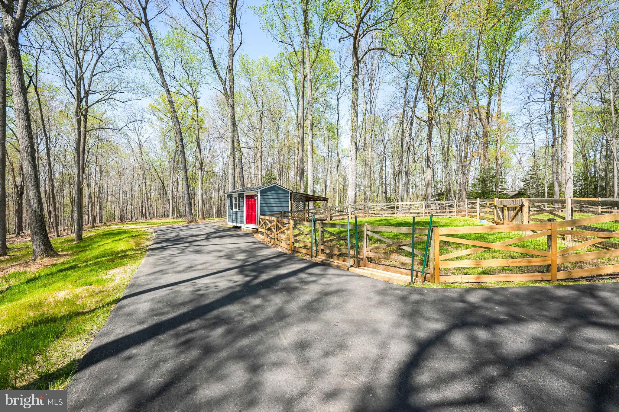 NOBLE ESTATES - Residential