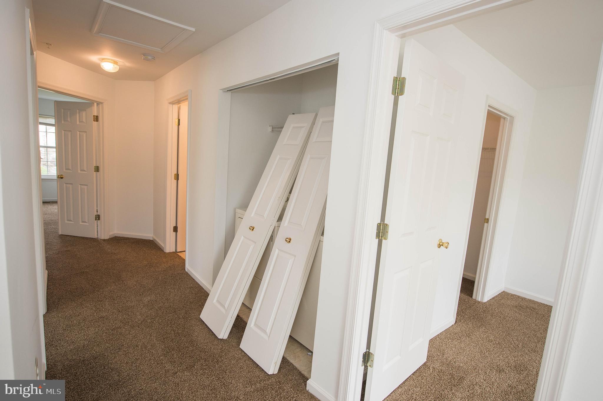 CATTAIL CROSSING - Residential Lease