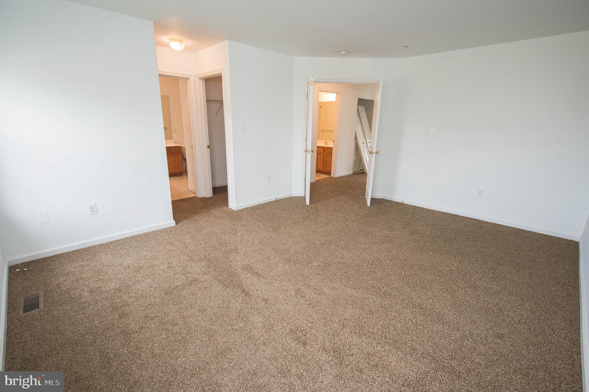 CATTAIL CROSSING - Residential Lease