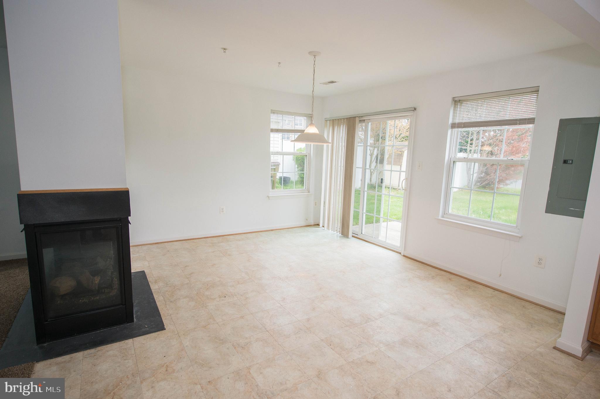 CATTAIL CROSSING - Residential Lease