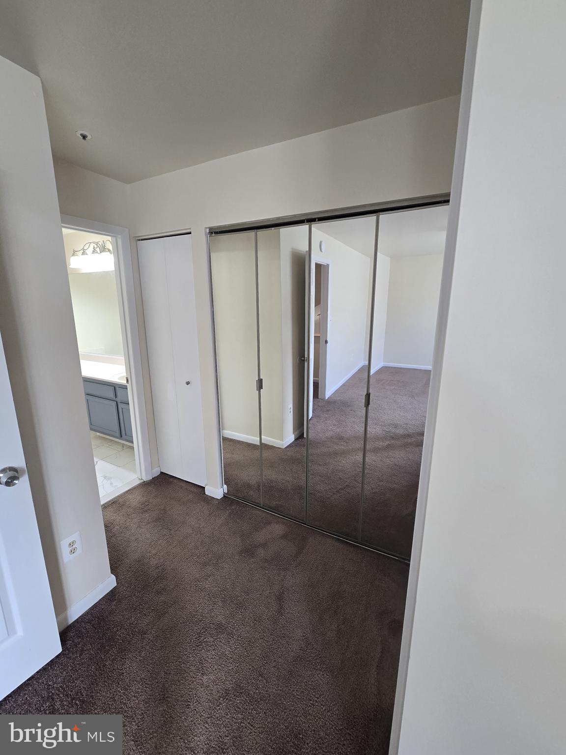 DEVON HILLS CONDO - Residential Lease