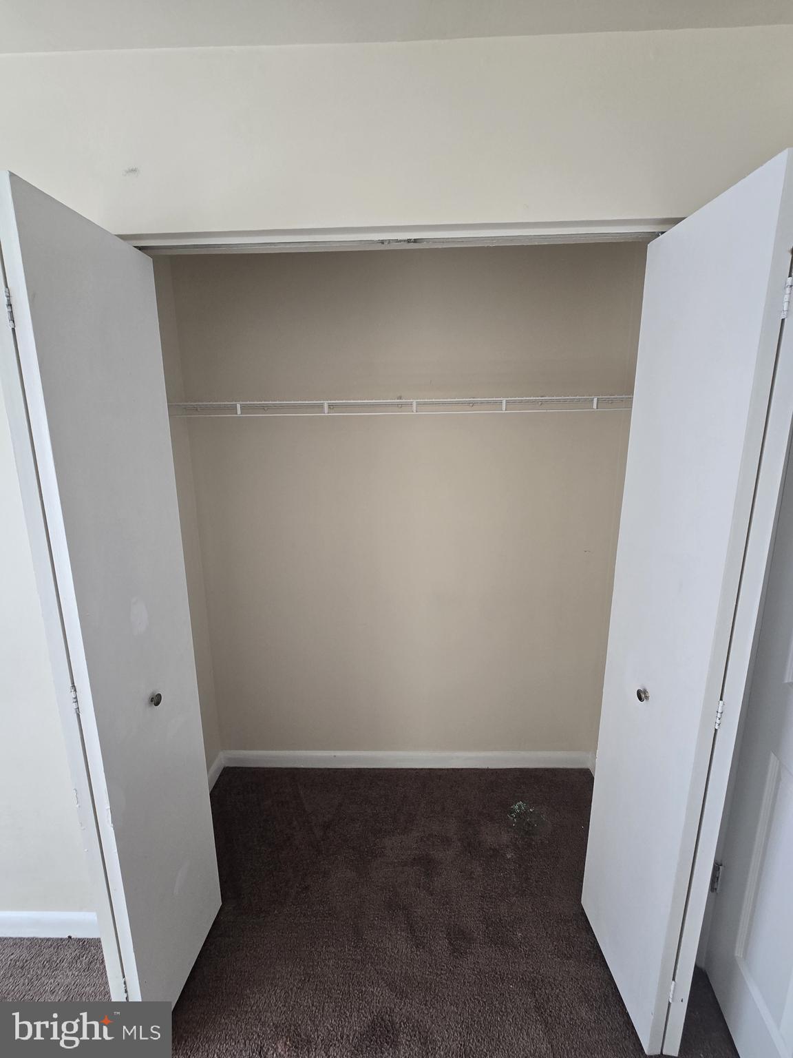 DEVON HILLS CONDO - Residential Lease