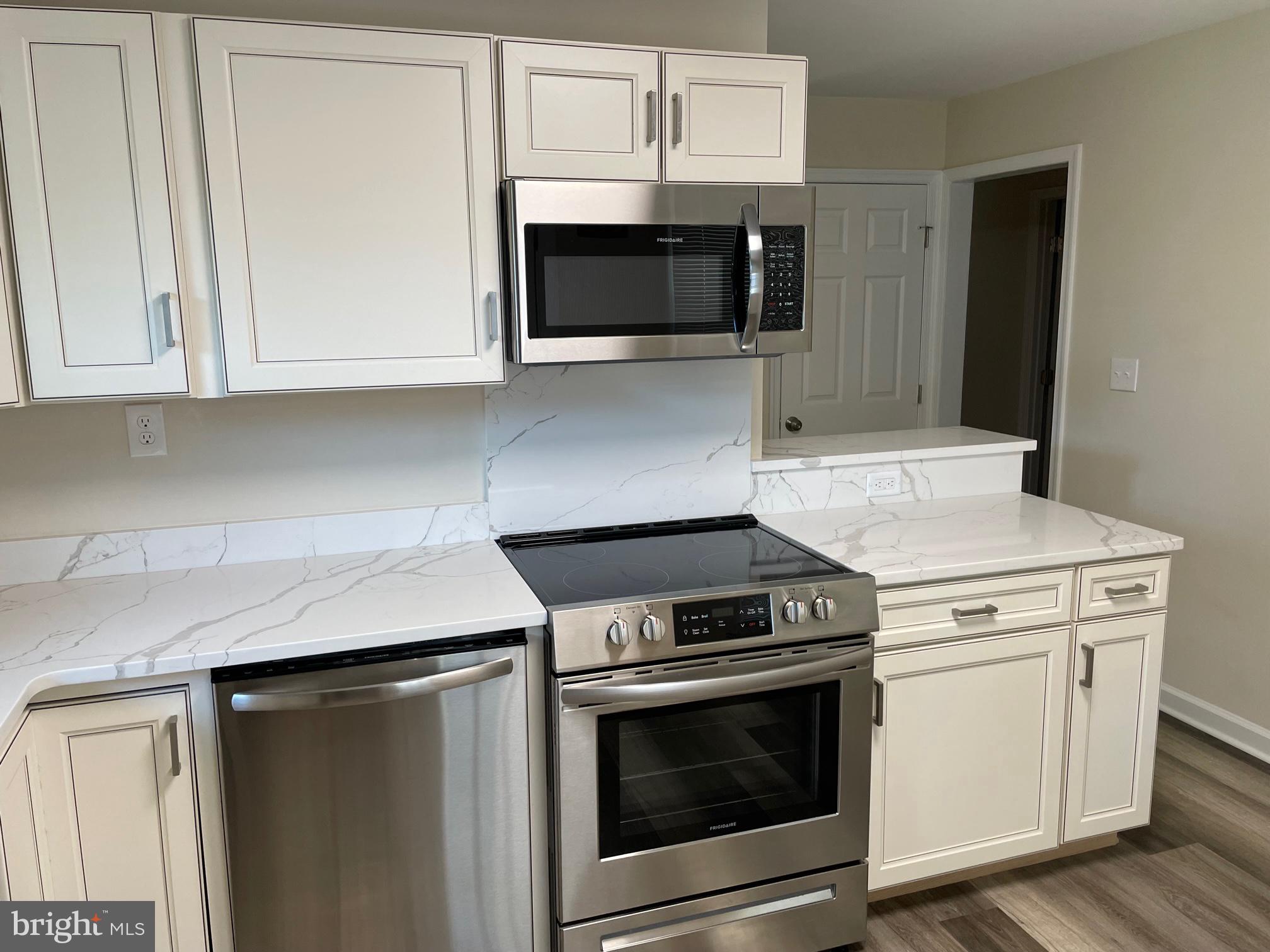 FAIRVIEW  BEACH - Residential Lease