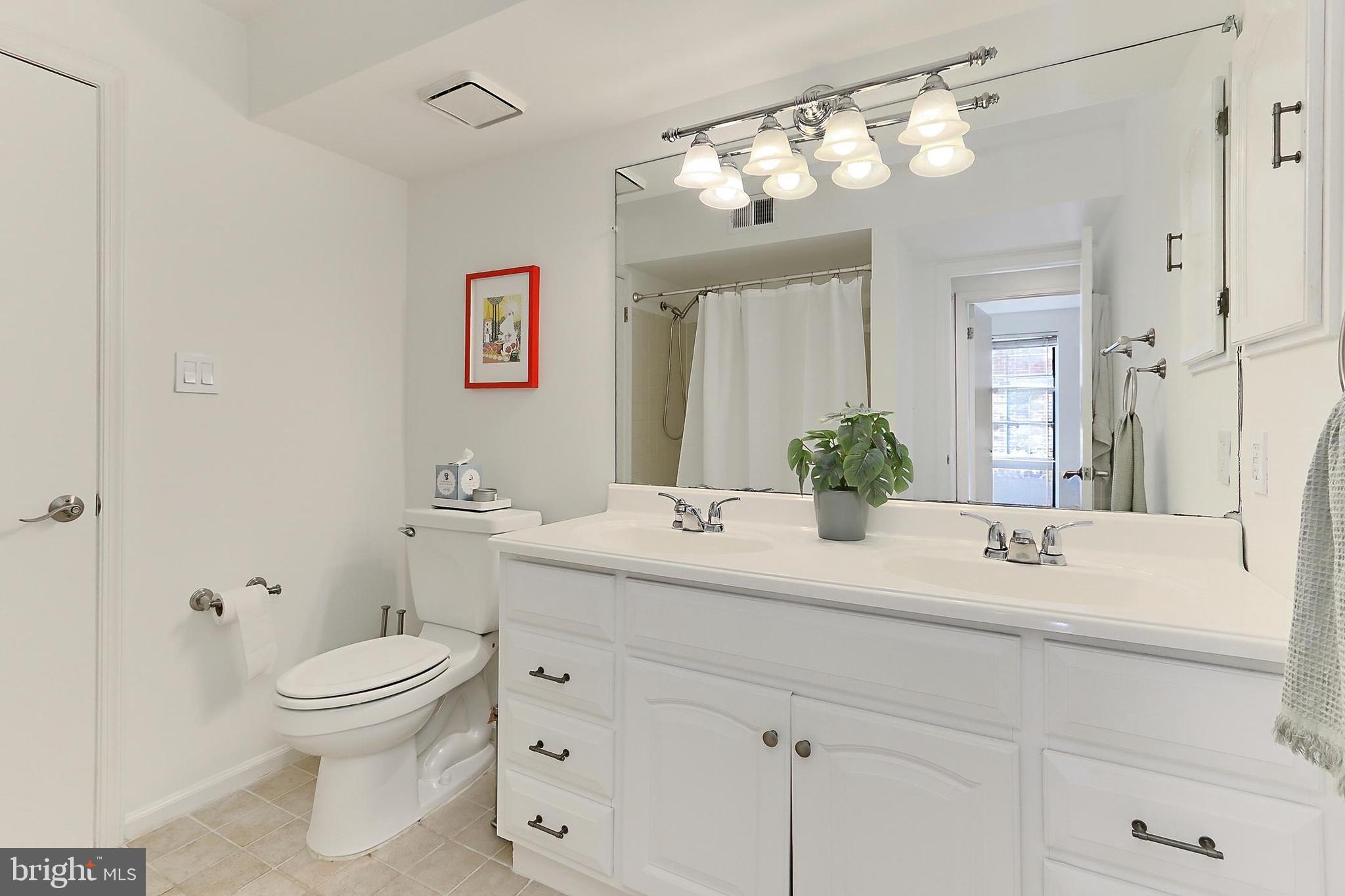 WINDGATE III - Residential