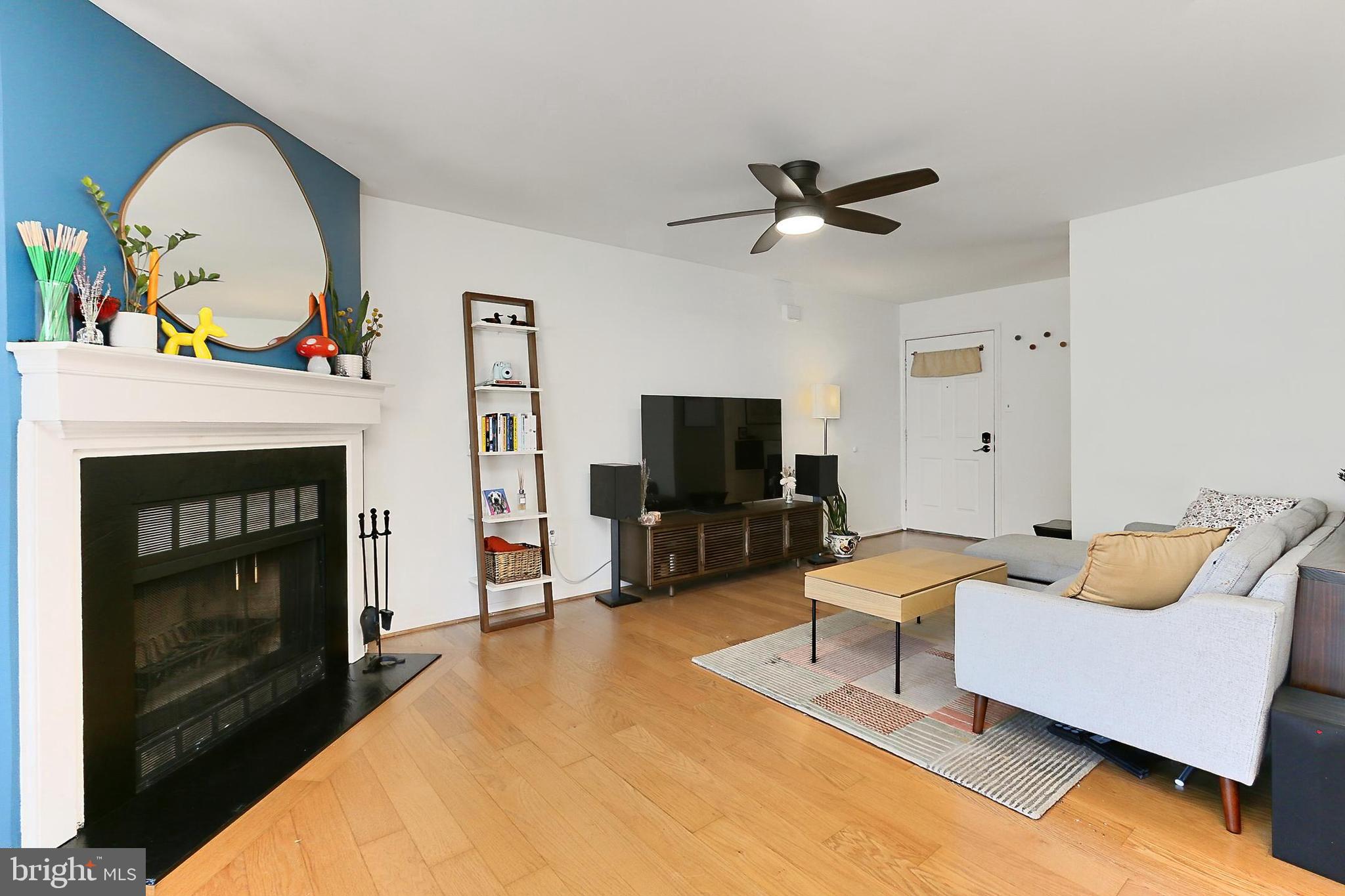 WINDGATE III - Residential