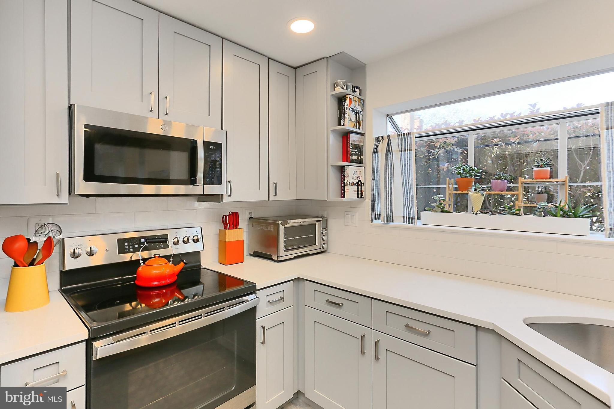 WINDGATE III - Residential