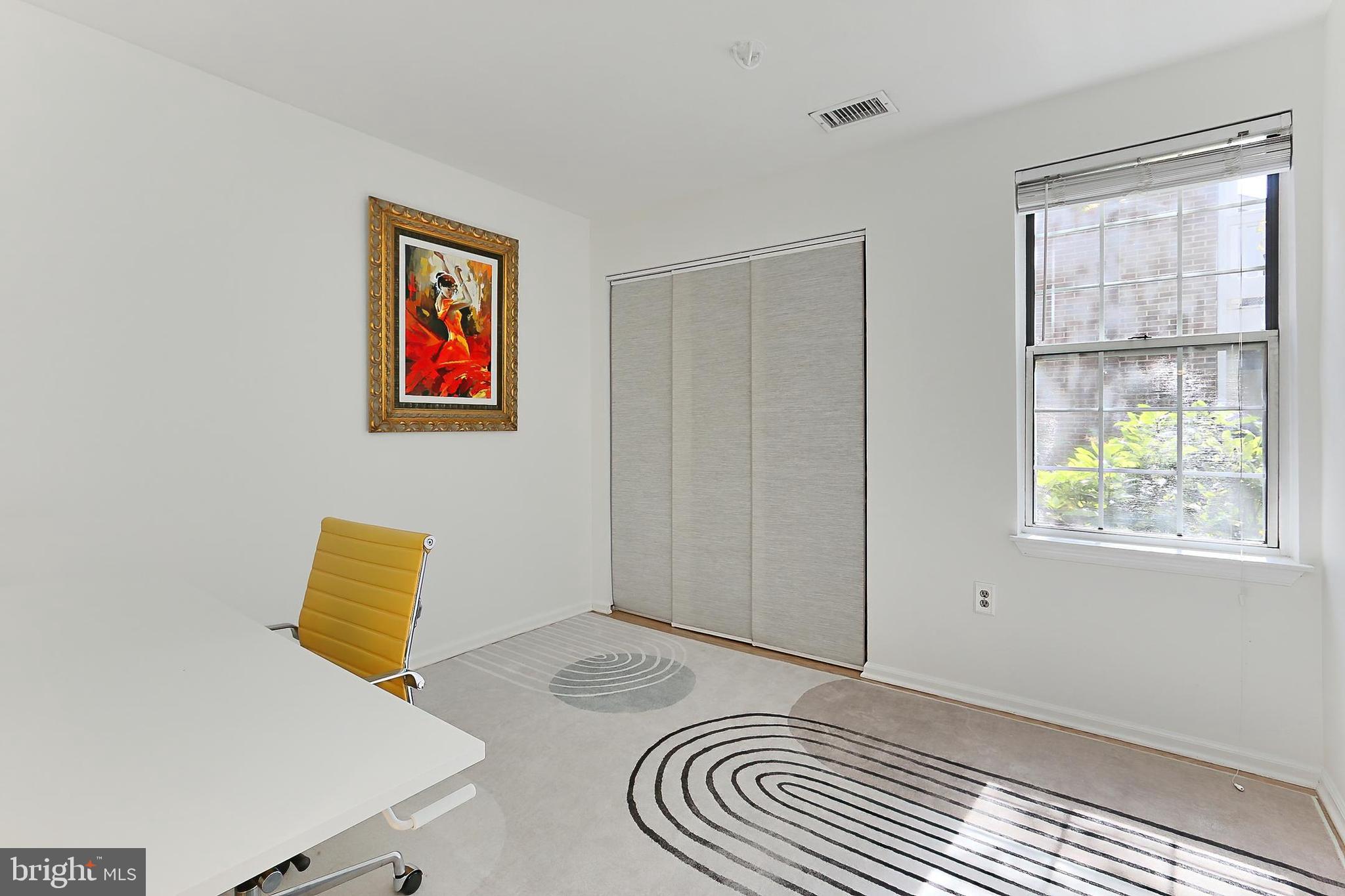 WINDGATE III - Residential