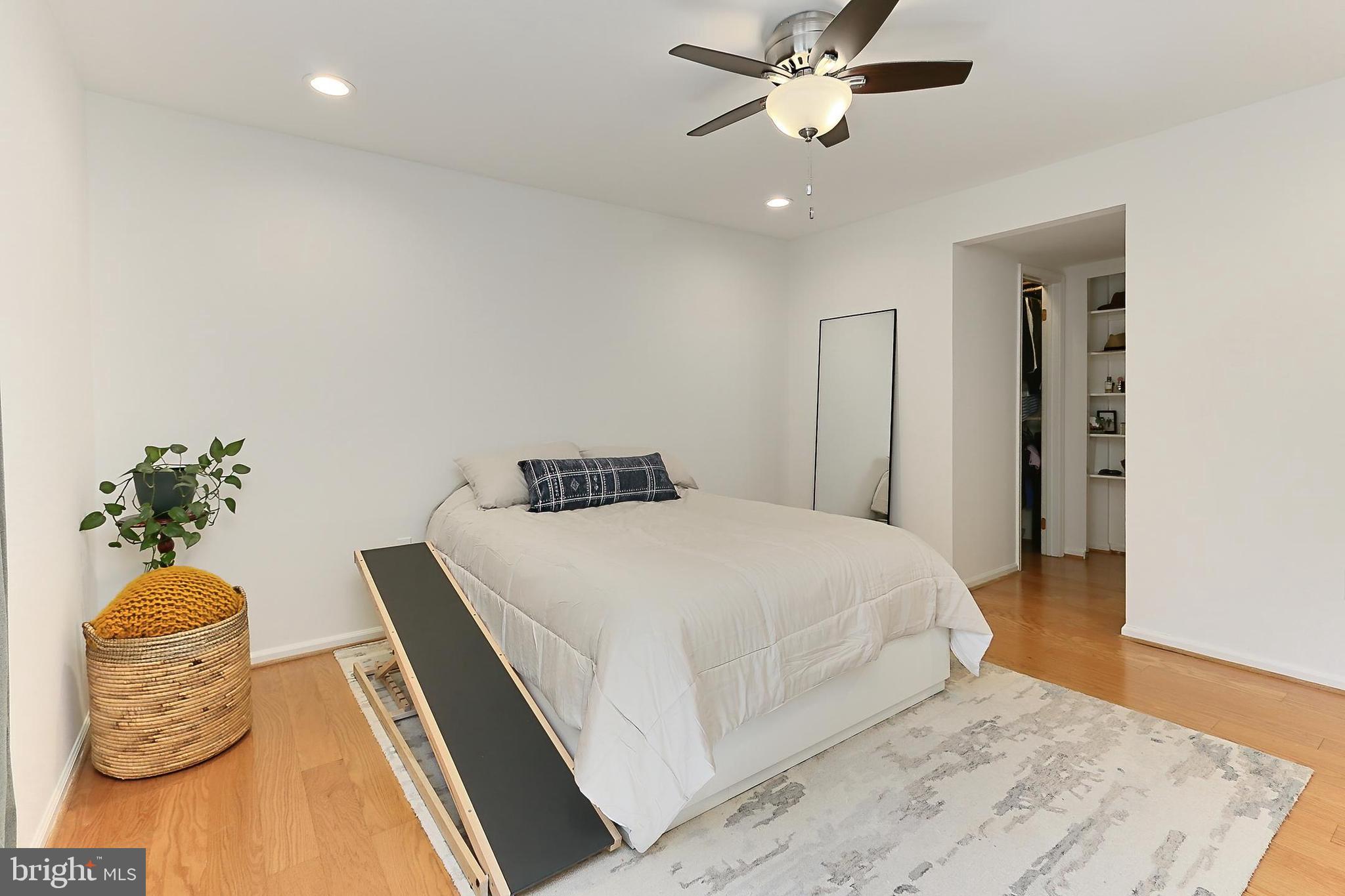 WINDGATE III - Residential