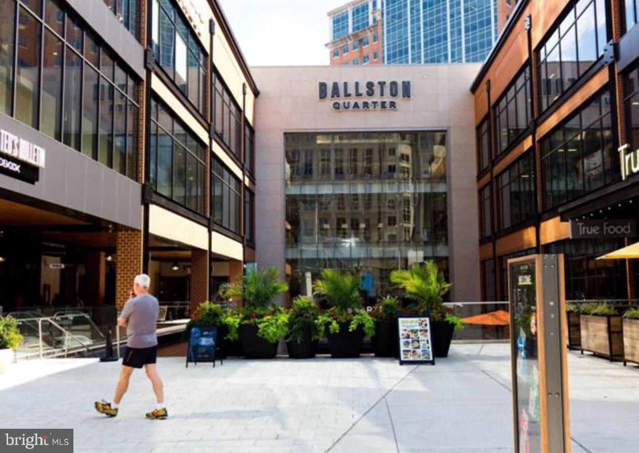 BALLSTON - Residential Lease