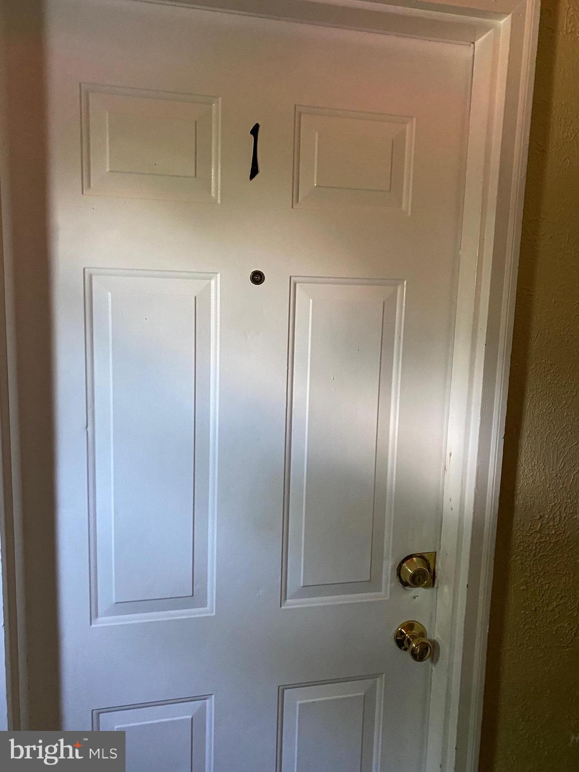 1235 HOLBROOK TERRACE NE