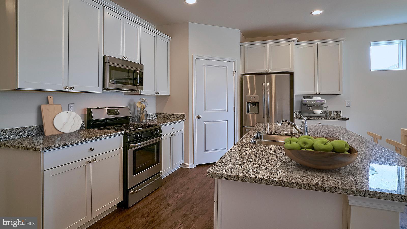 9365 STREAMSIDE DRIVE