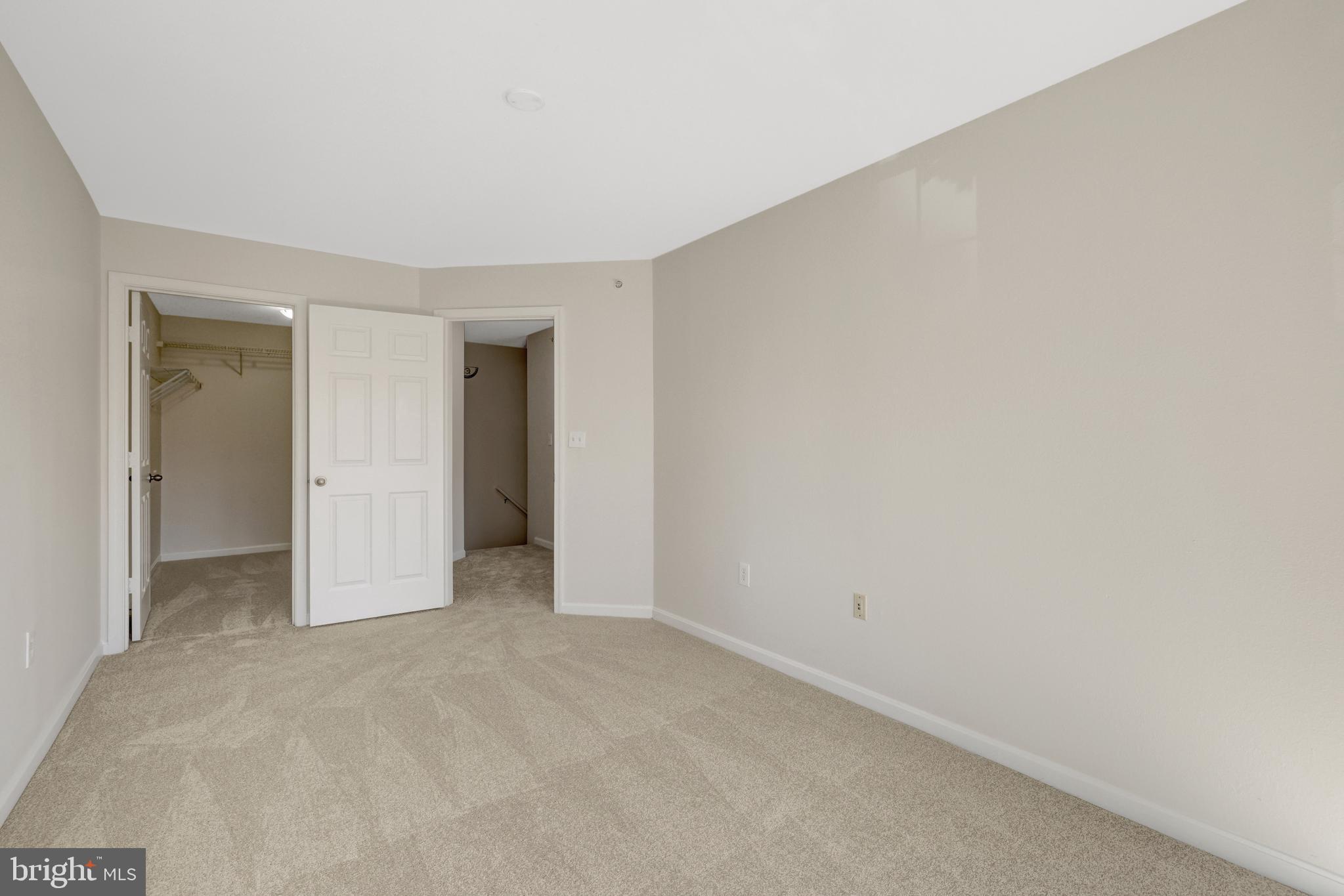 GATES OF FAIR LAKES - Residential