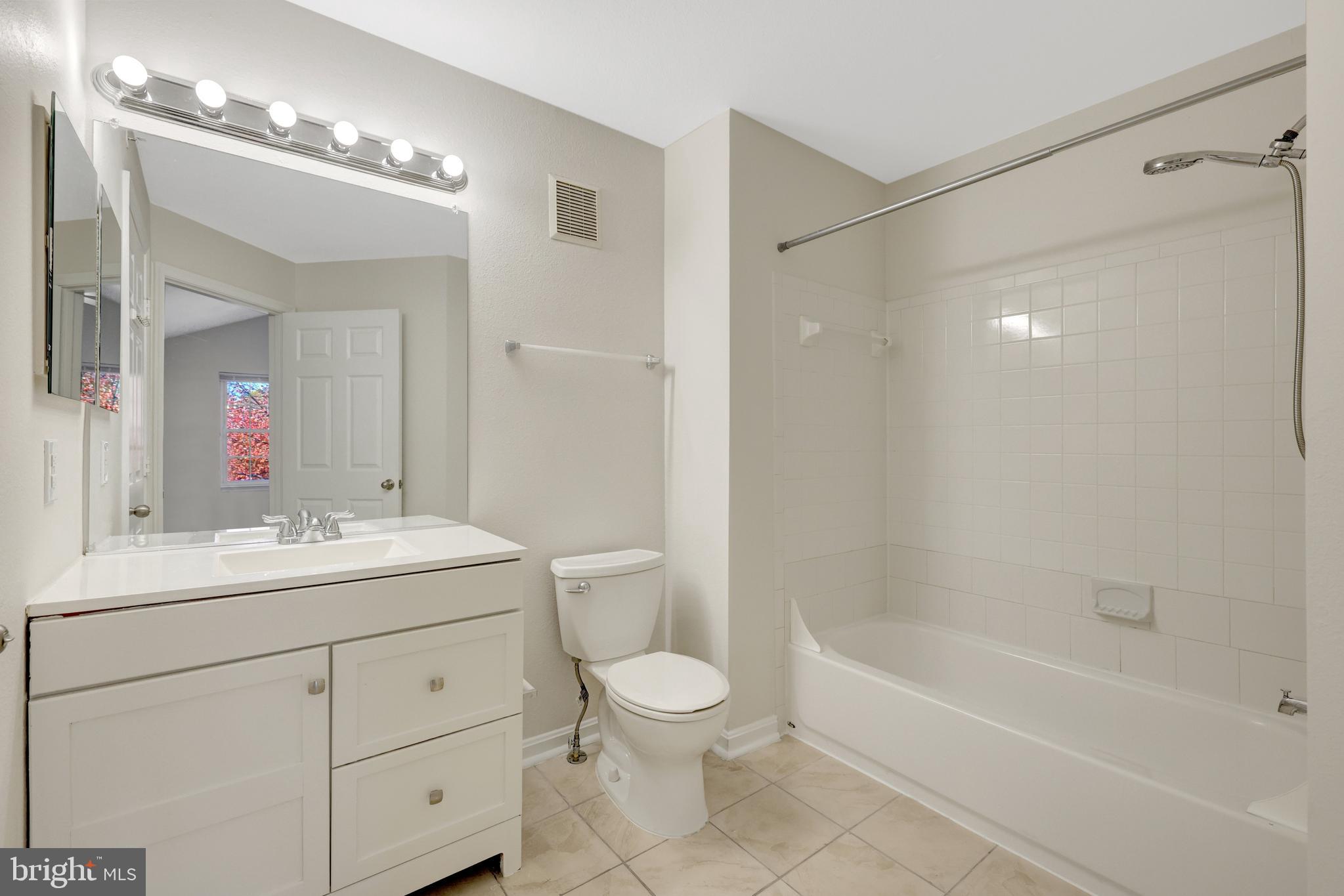 GATES OF FAIR LAKES - Residential