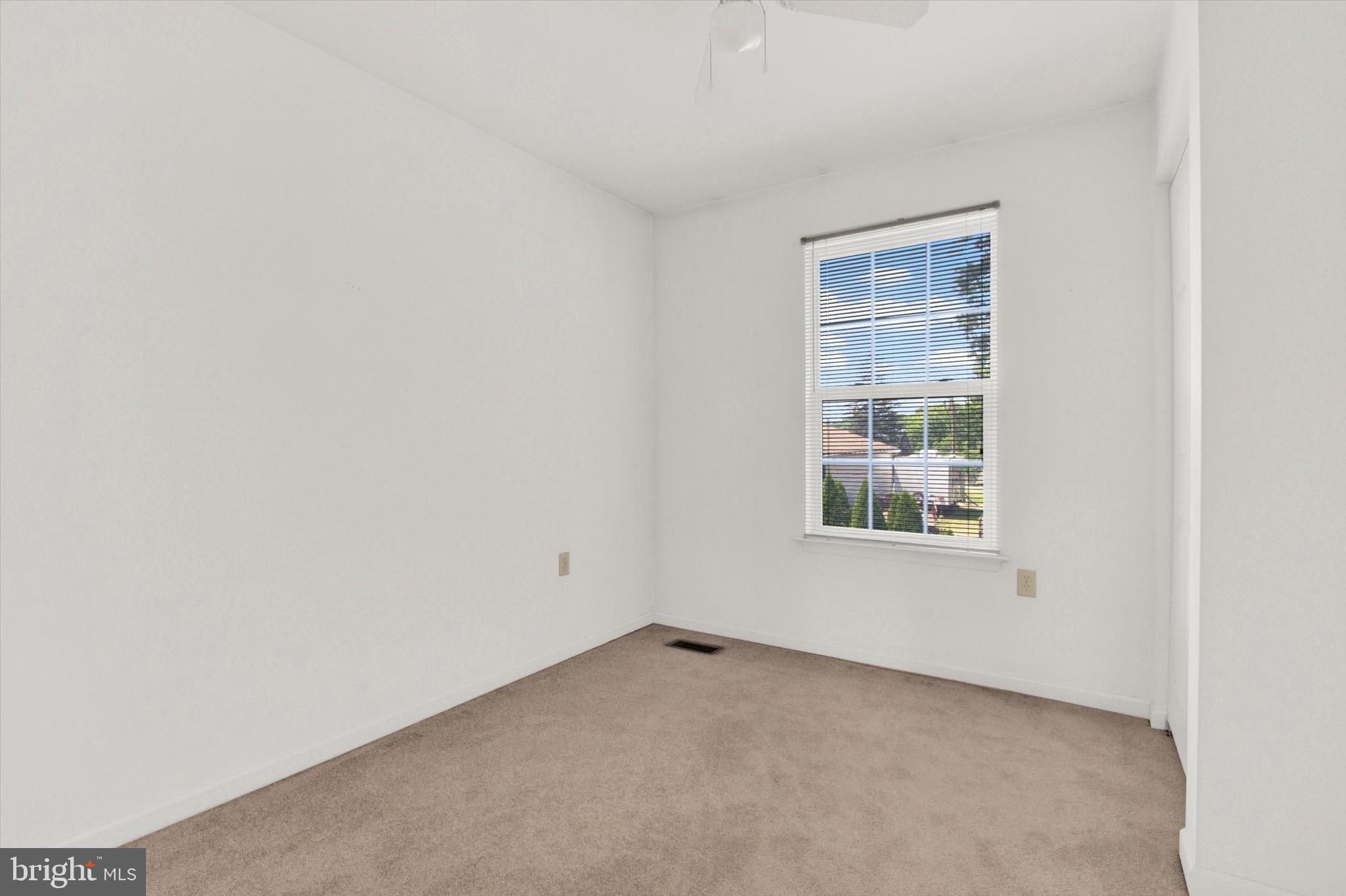 WANDERING STREAM ESTATES - Residential